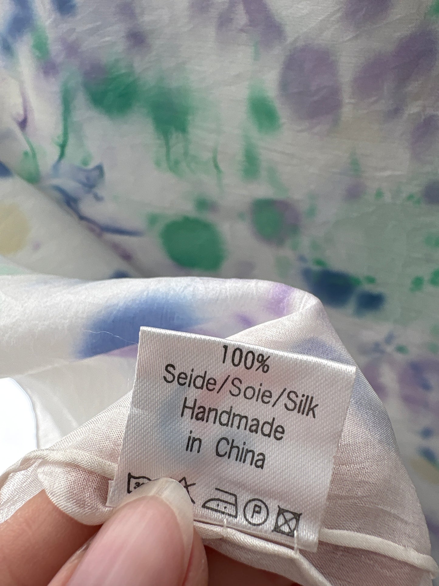 Eșarfă cu print manual în culori pudrate