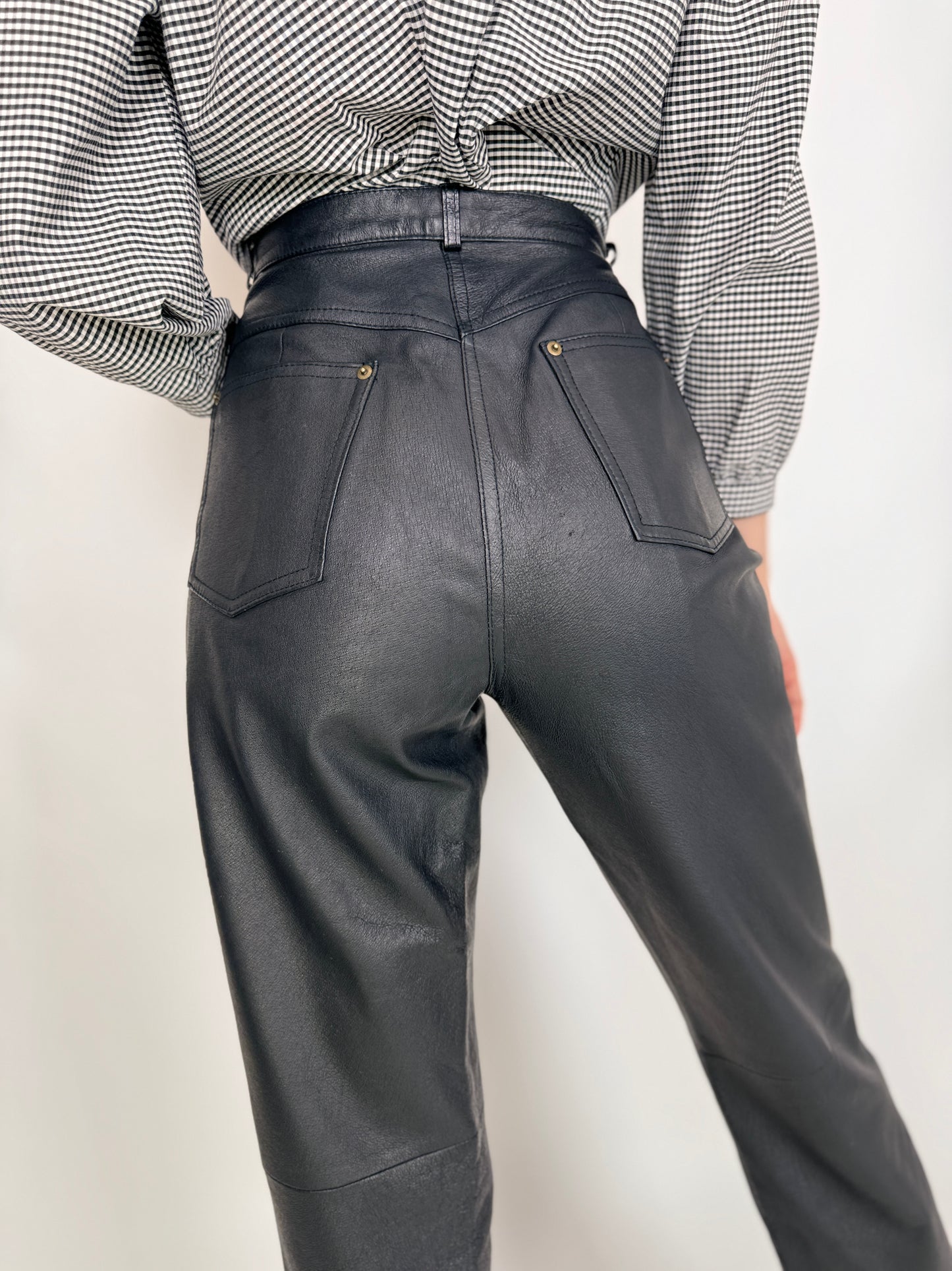 Pantaloni din piele naturală mănușă cu talie înaltă