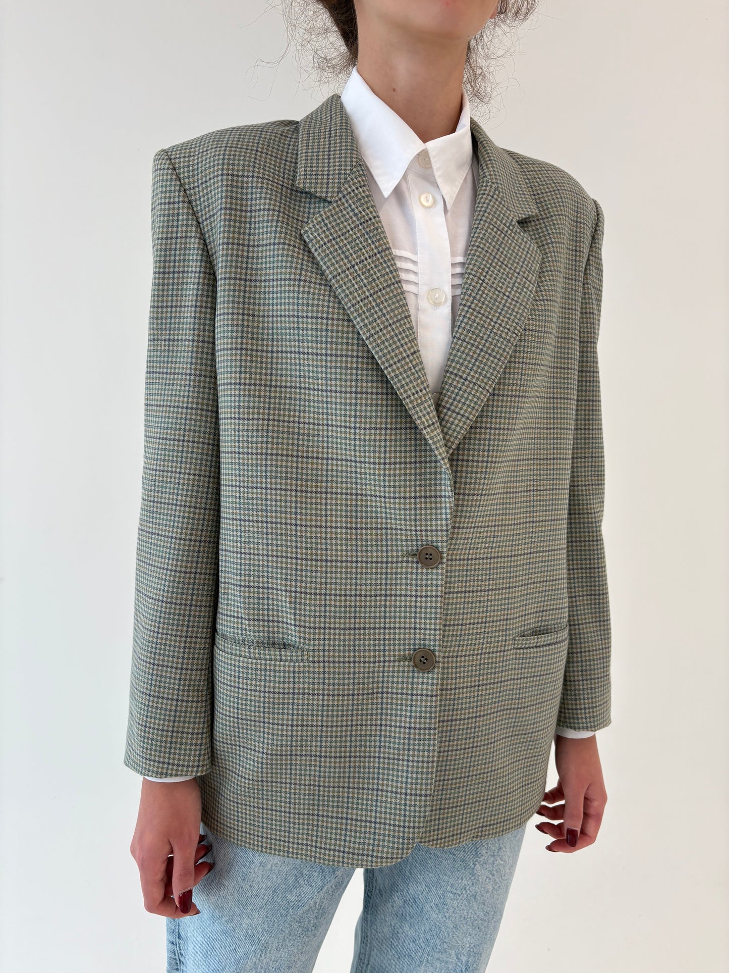 Sacou vintage în carouri din lana extrafina în nuanțe superbe pe mint green