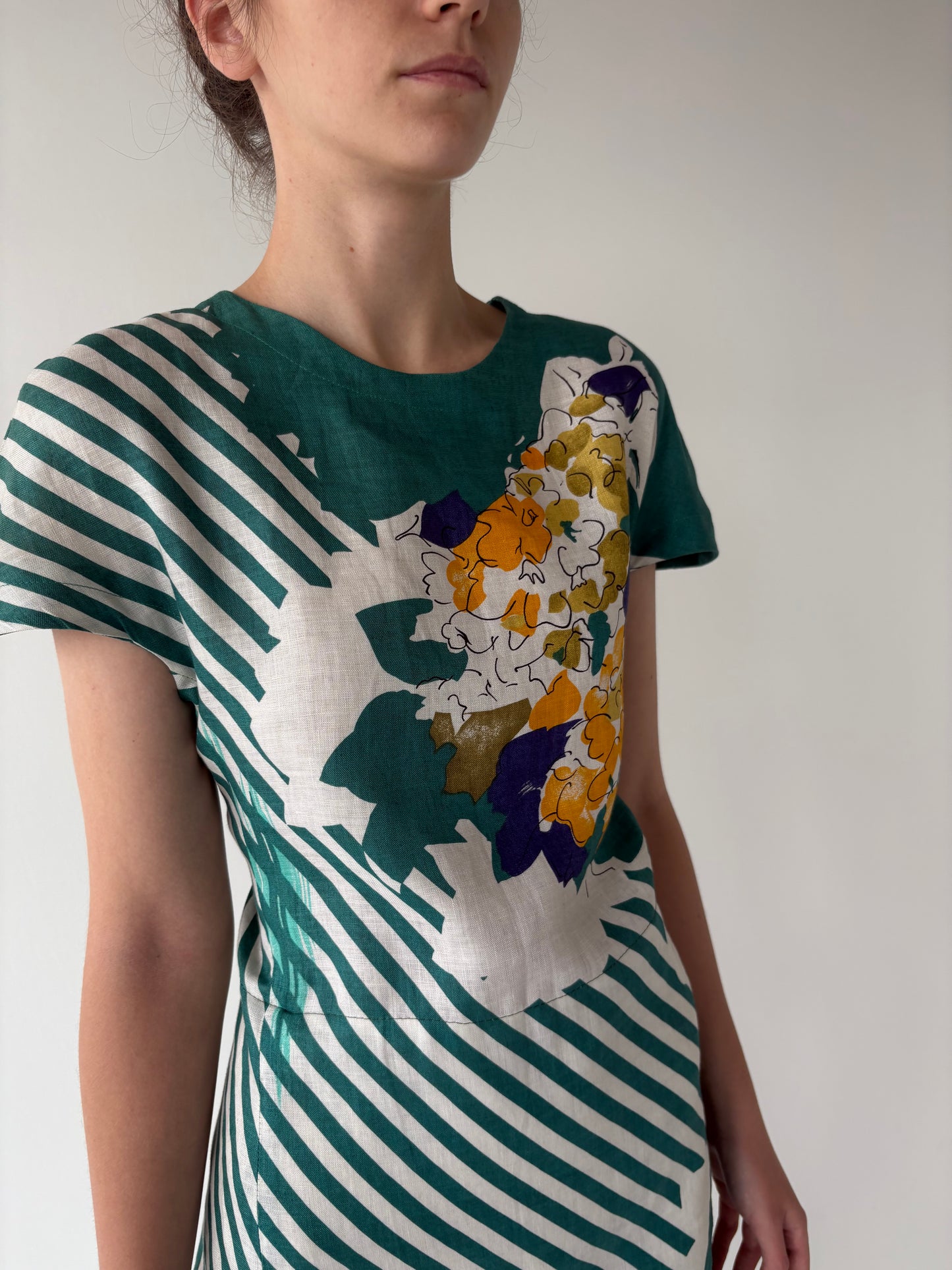Rochie premium italiană nouă cu etichetă din in 100%