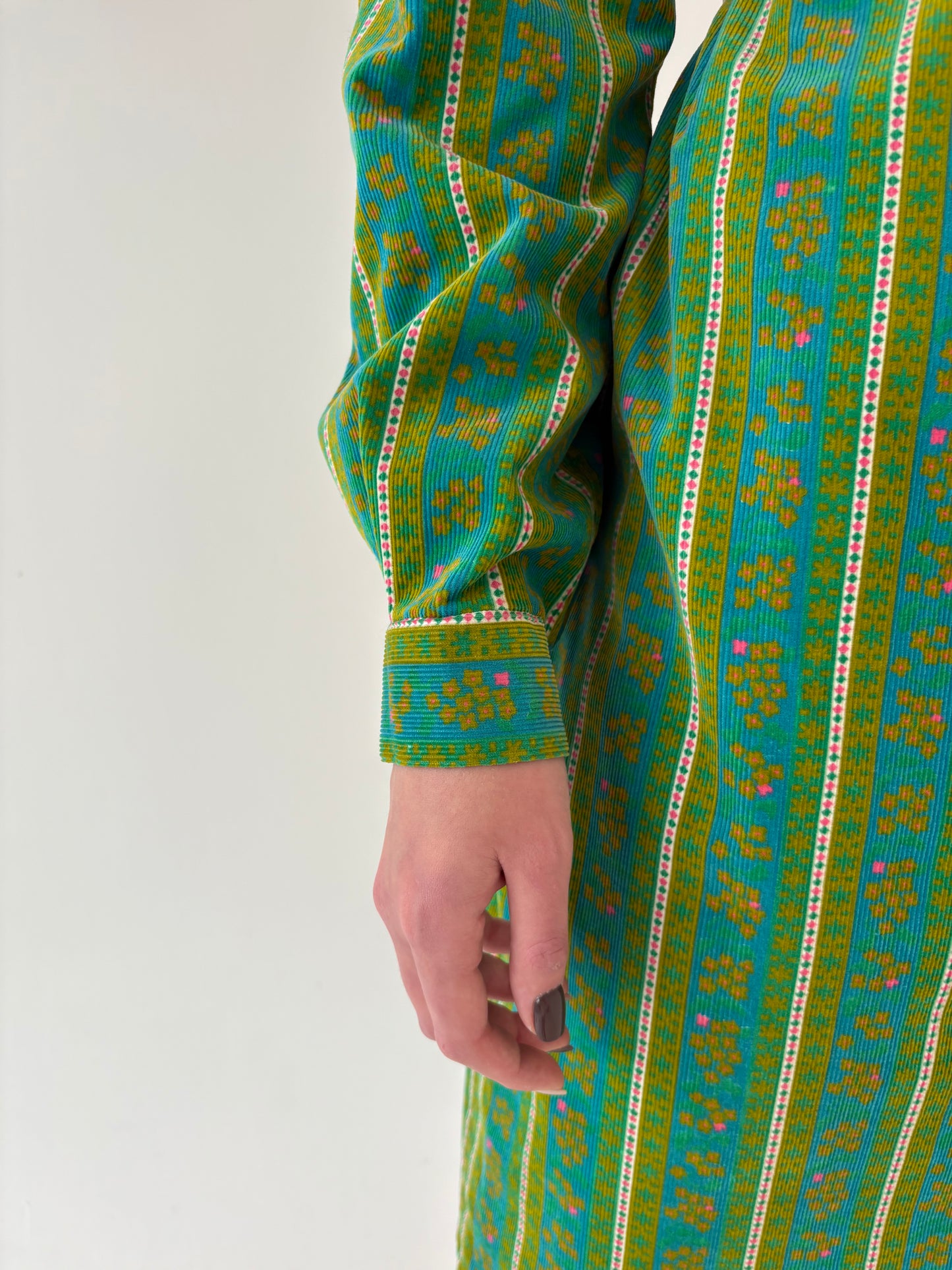 Rochie vintage tip cămașă din corduroy în culori tari cu centura inclusă