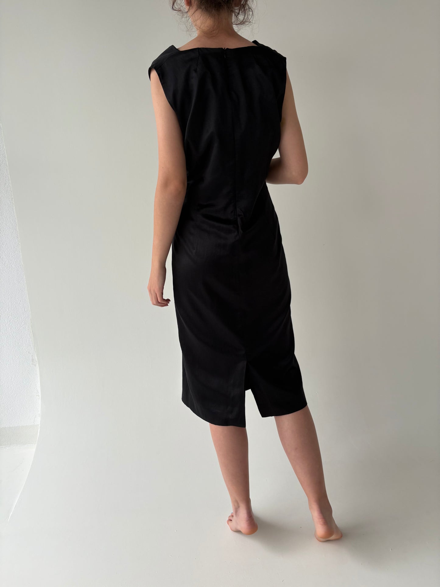 Rochie luxury Joseph nouă din mătase naturală în croi chic atemporal