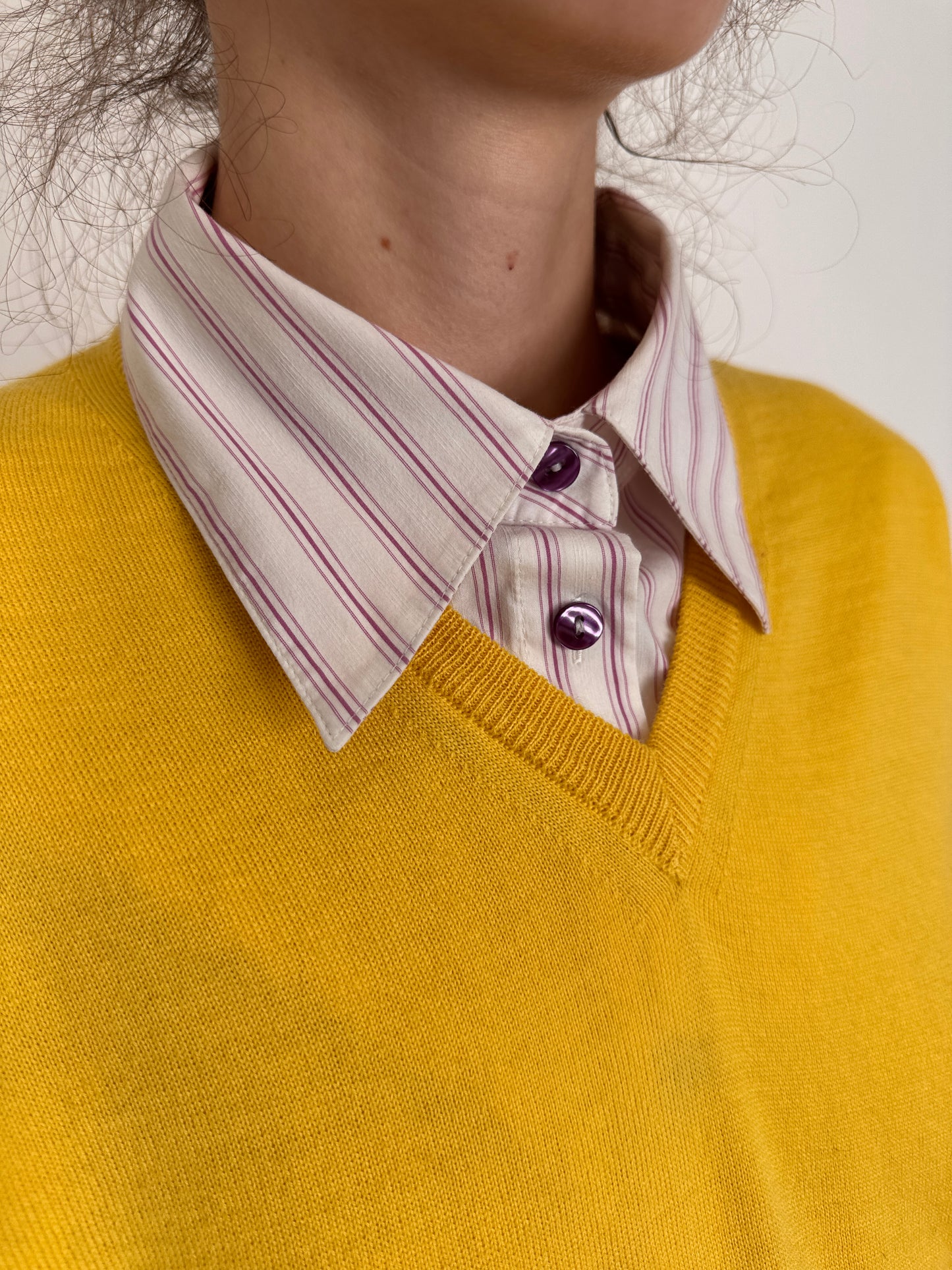 Pulover subtire din mix de lana merino extrafina lemon yellow