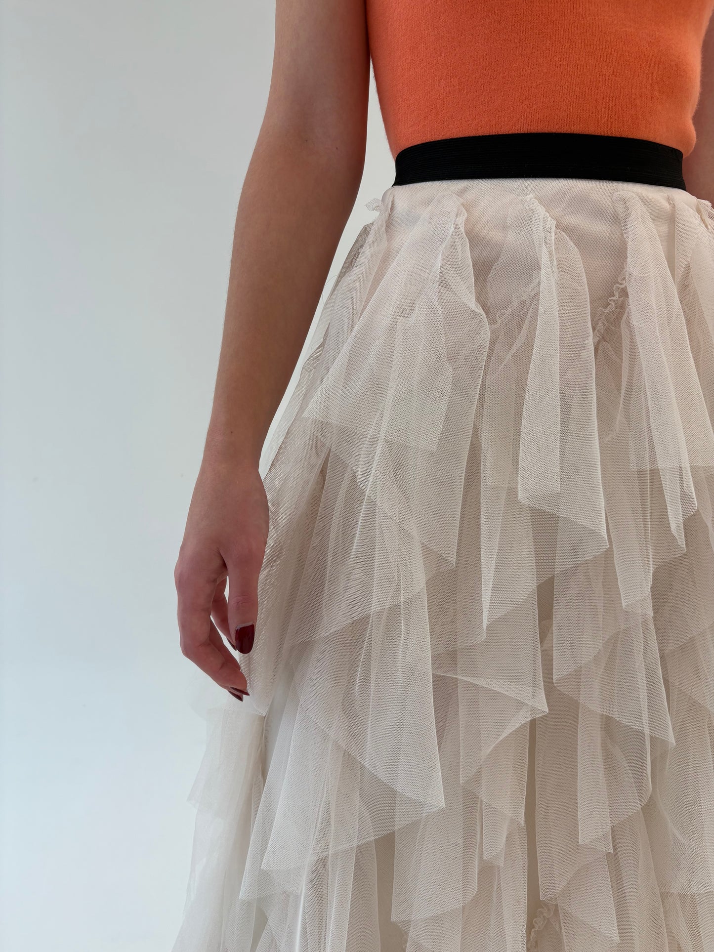 Fustă din tulle moale light nude cu talie ultra înaltă marcată elastică