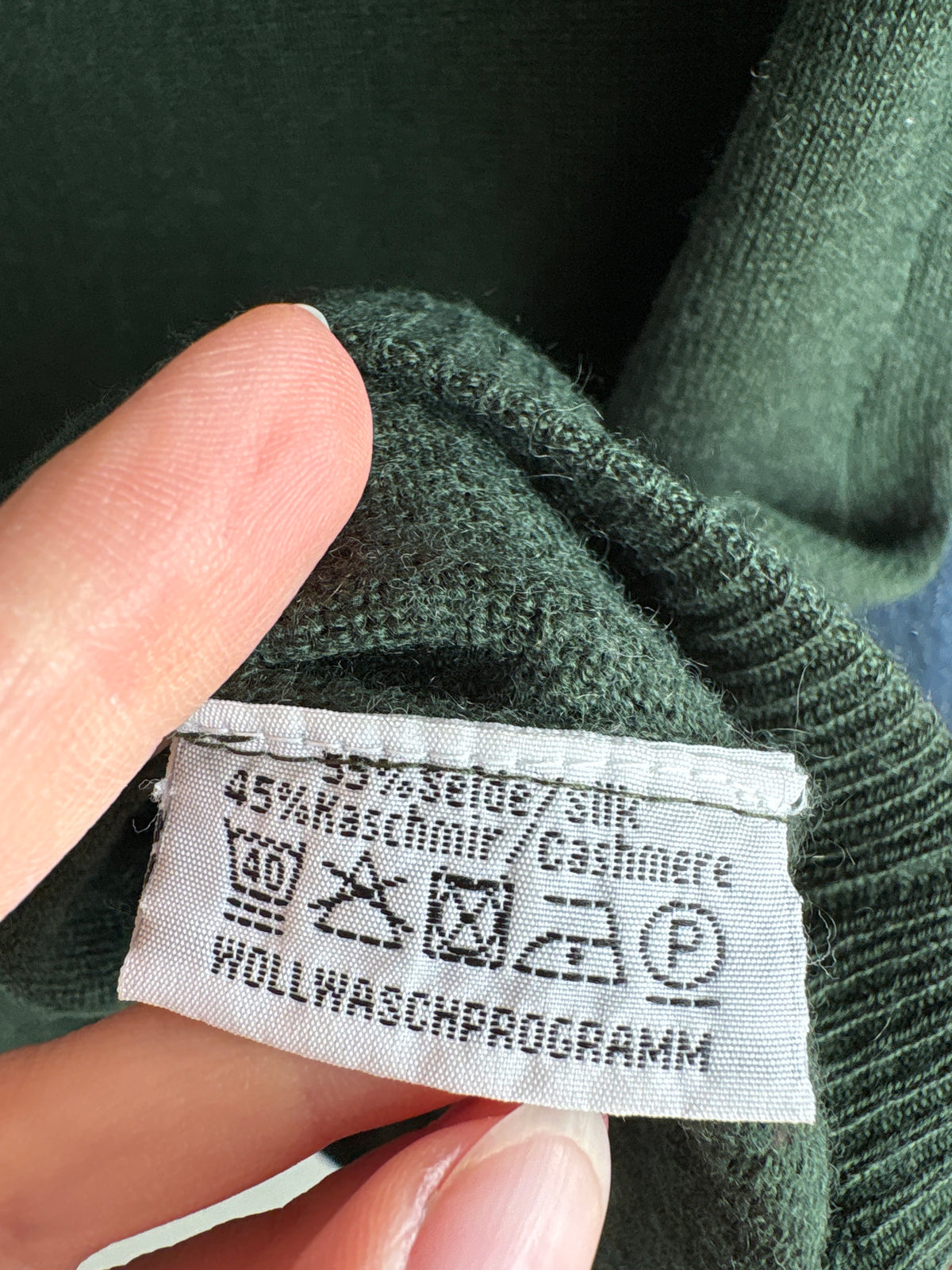 Top crew neck din cașmir și mătase naturală dark green