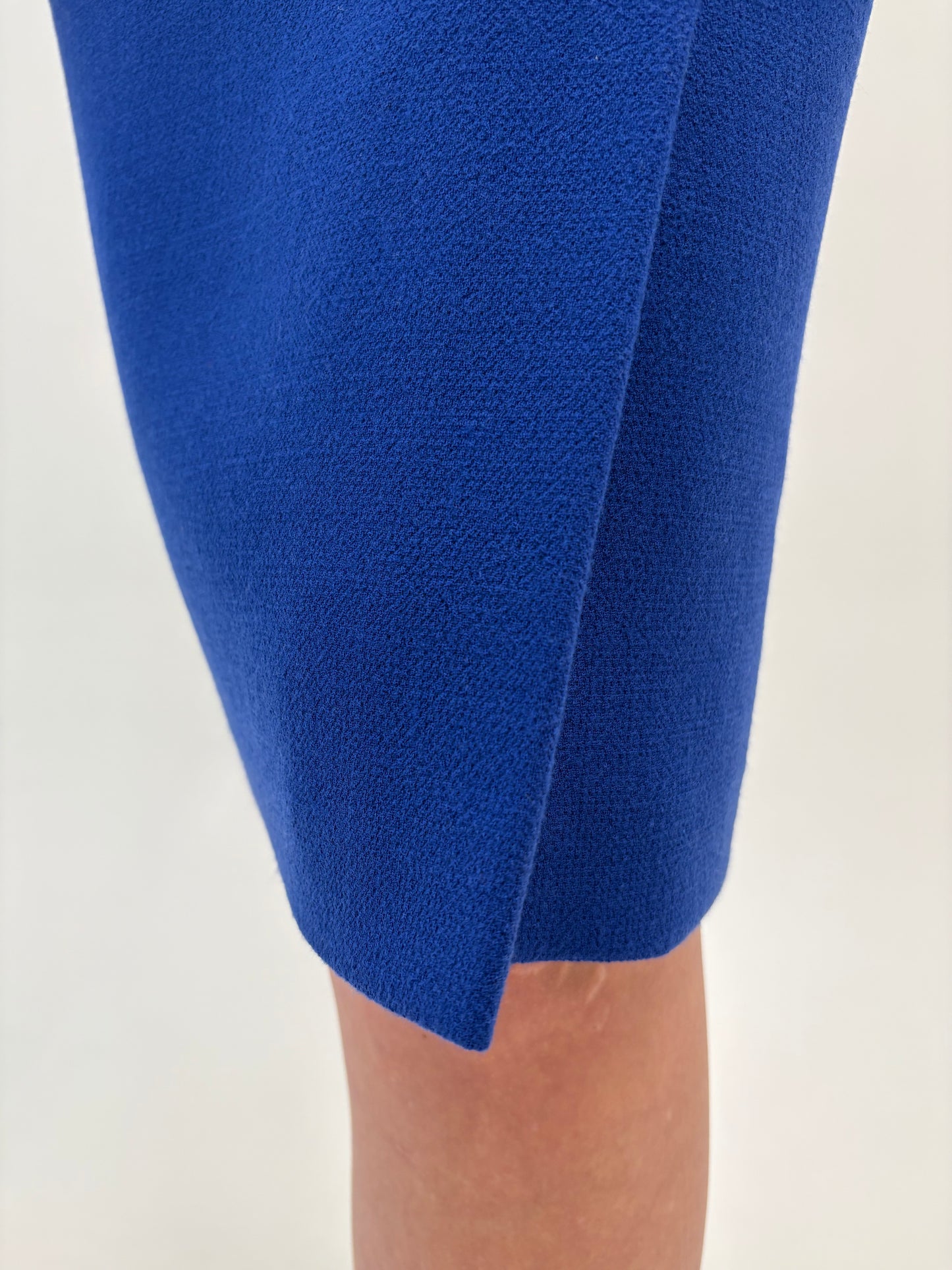 Fustă de brand luxury Louis Feraud albastru regal din tweed extrafin de lana