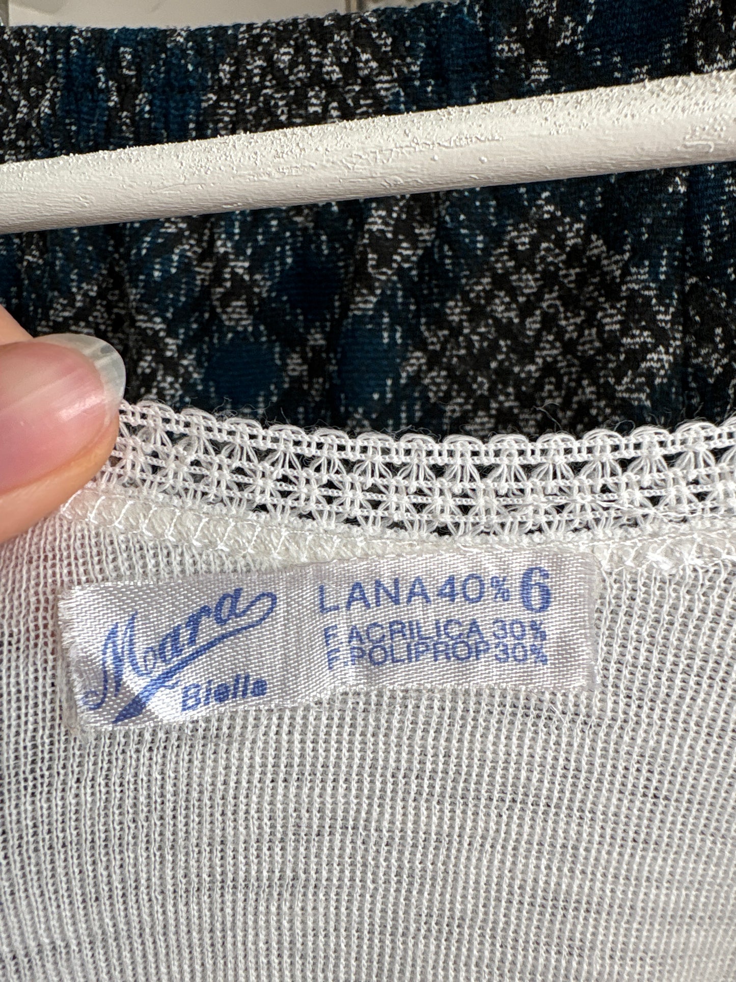 Top cambrat italian tip furou din mix de lana extafina irestringibila