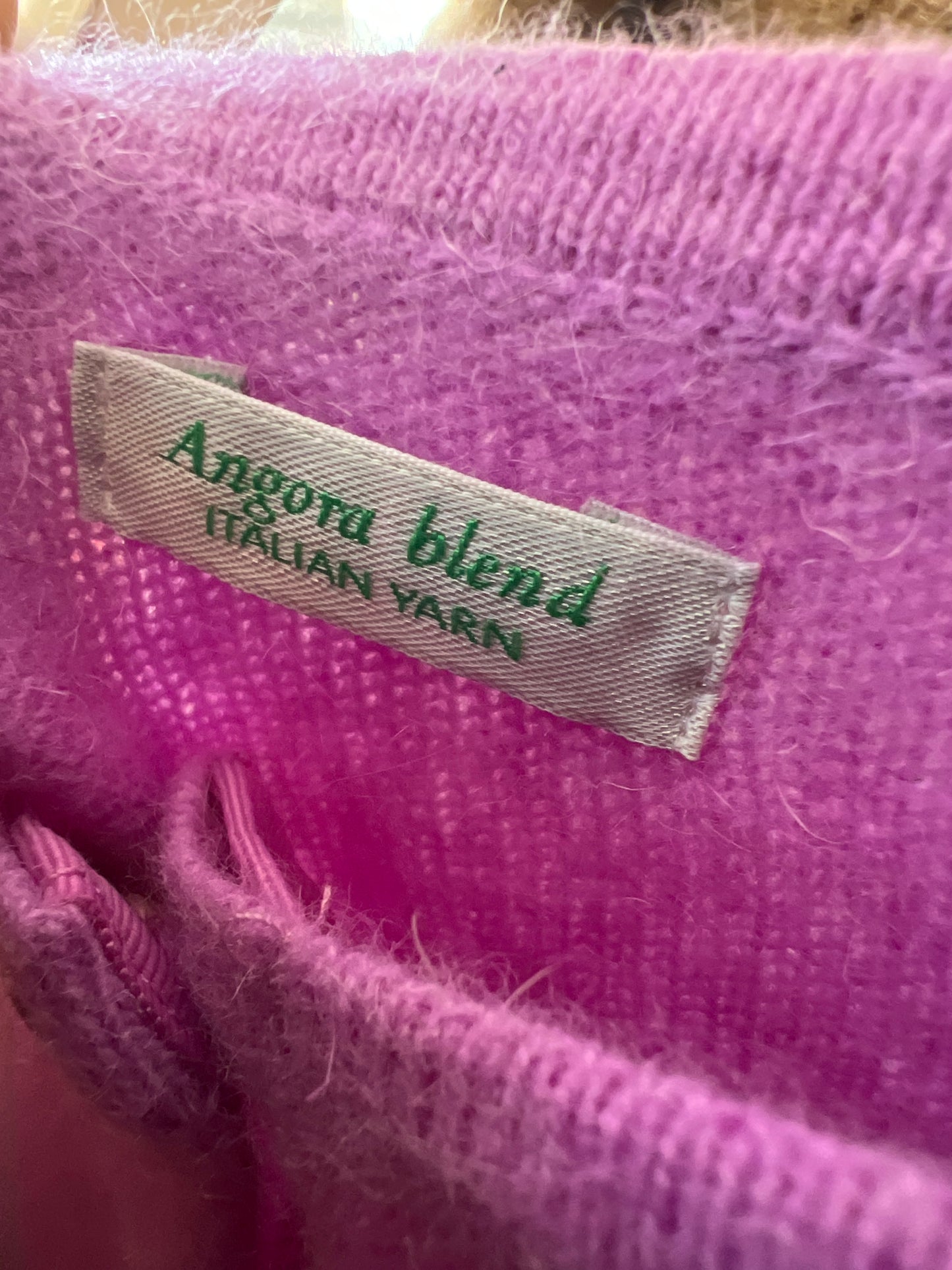 Cardigan lilac purpole din lana extrafina și Angora