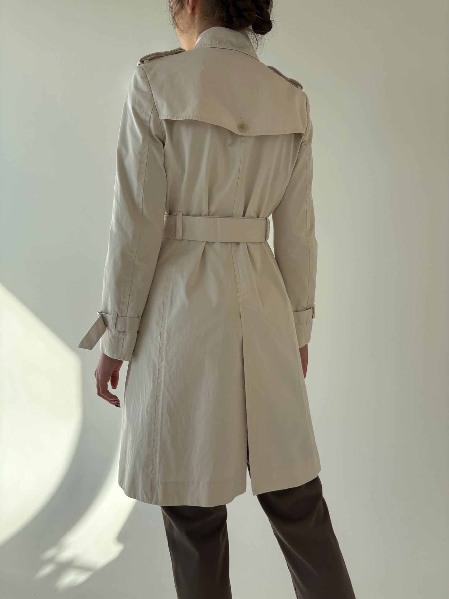Trench de brand japonez luxury 23ku Tokyo butter white impermeabil