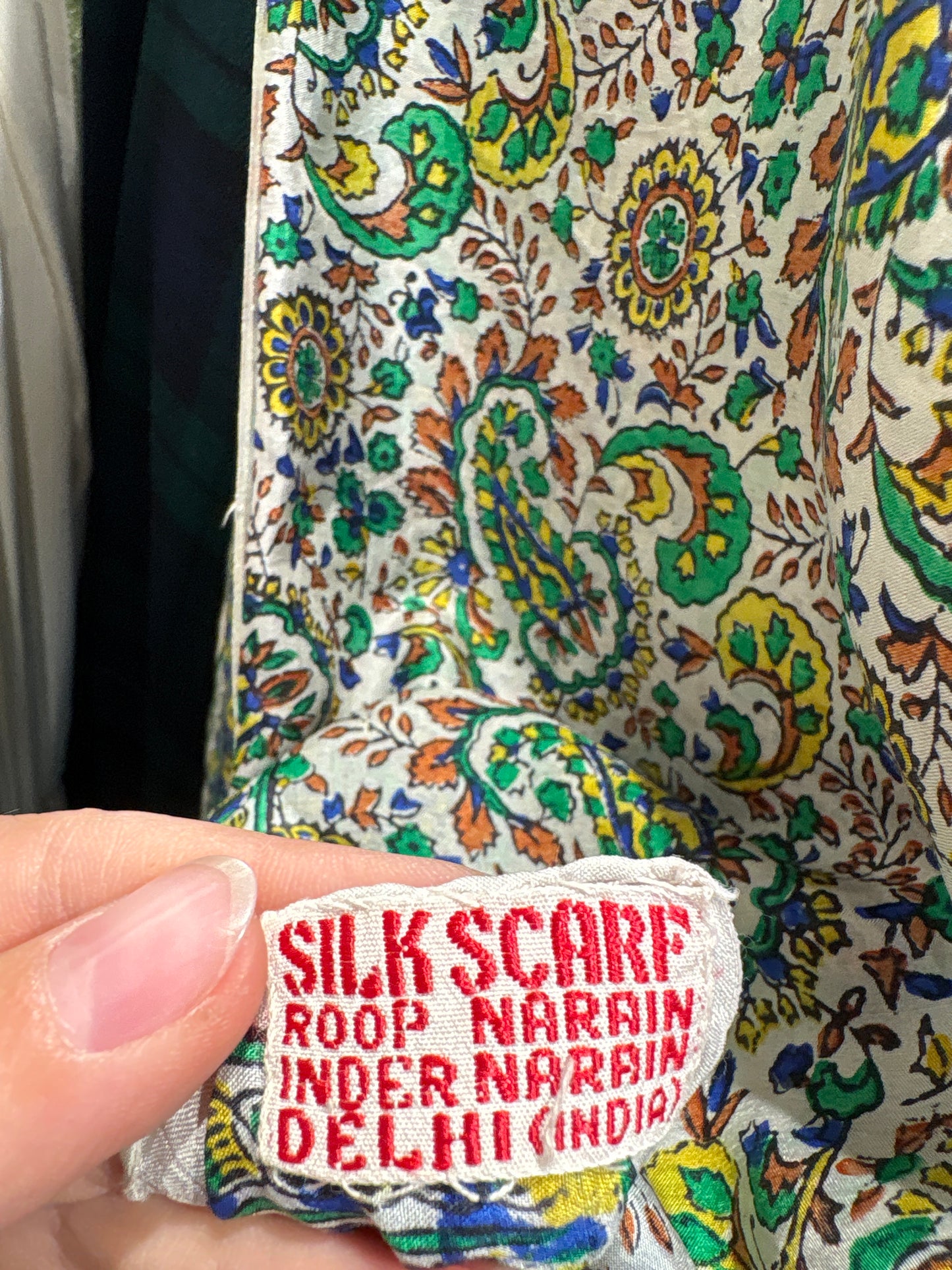 Eșarfă XL din mătase naturală cu print paisley