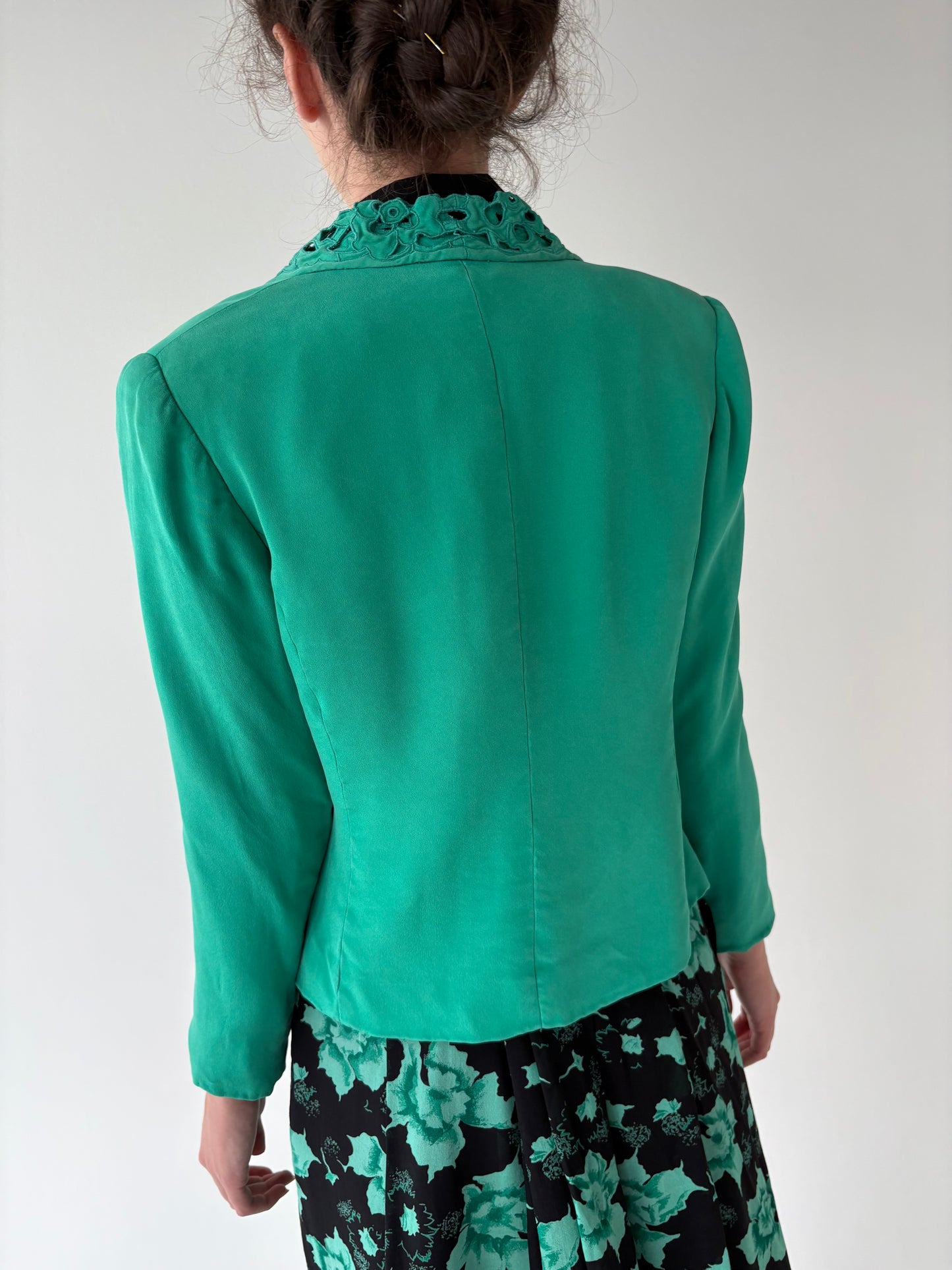Sacou vintage verde smarald din mătase naturală dublat tot cu mătase