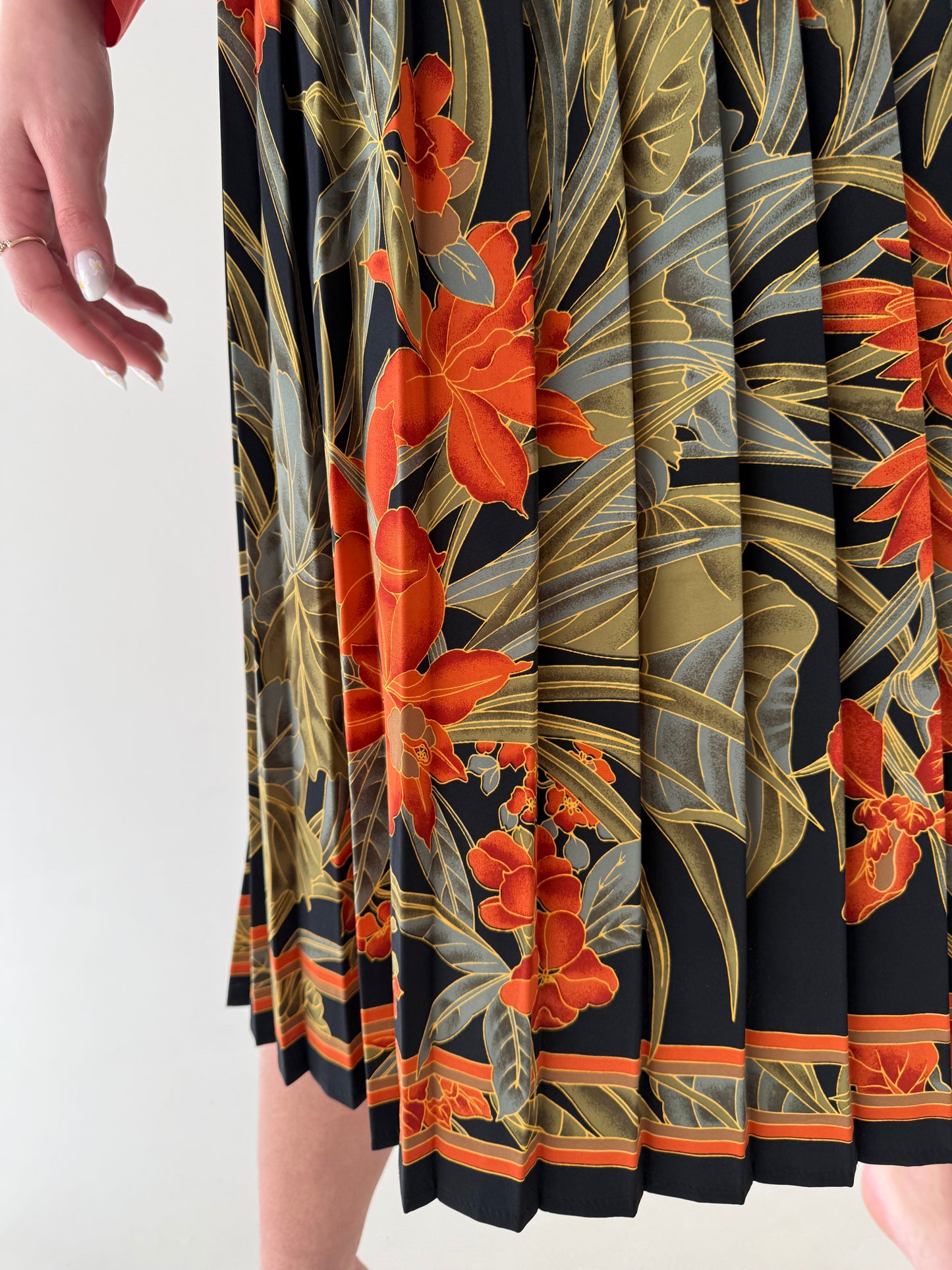 Fustă vintage plisată midi lung cu print superb și talie ultra înaltă elastică
