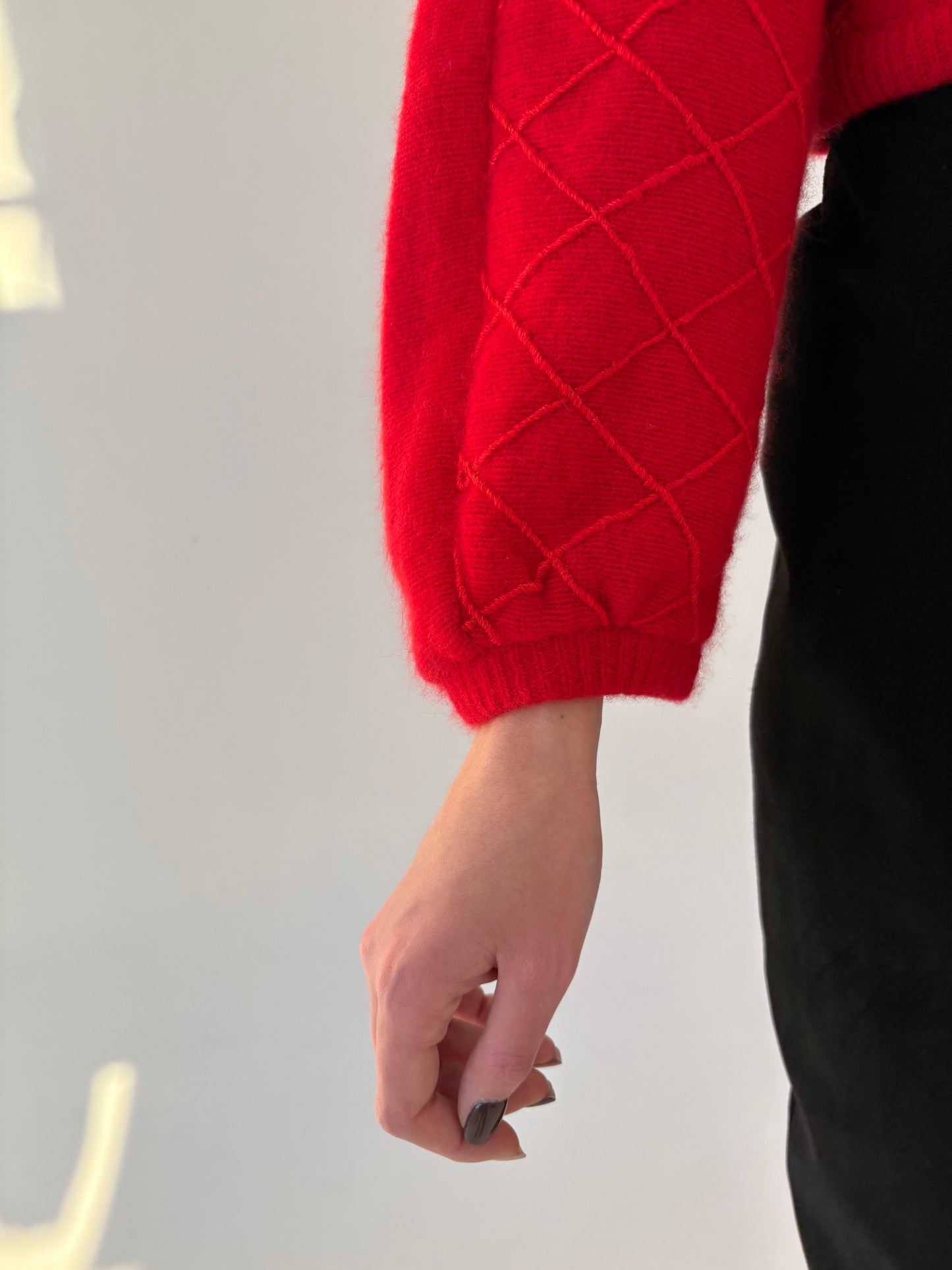 Cardigan vintage bijuterie gros cu aplicații manuale din lana cu Angora