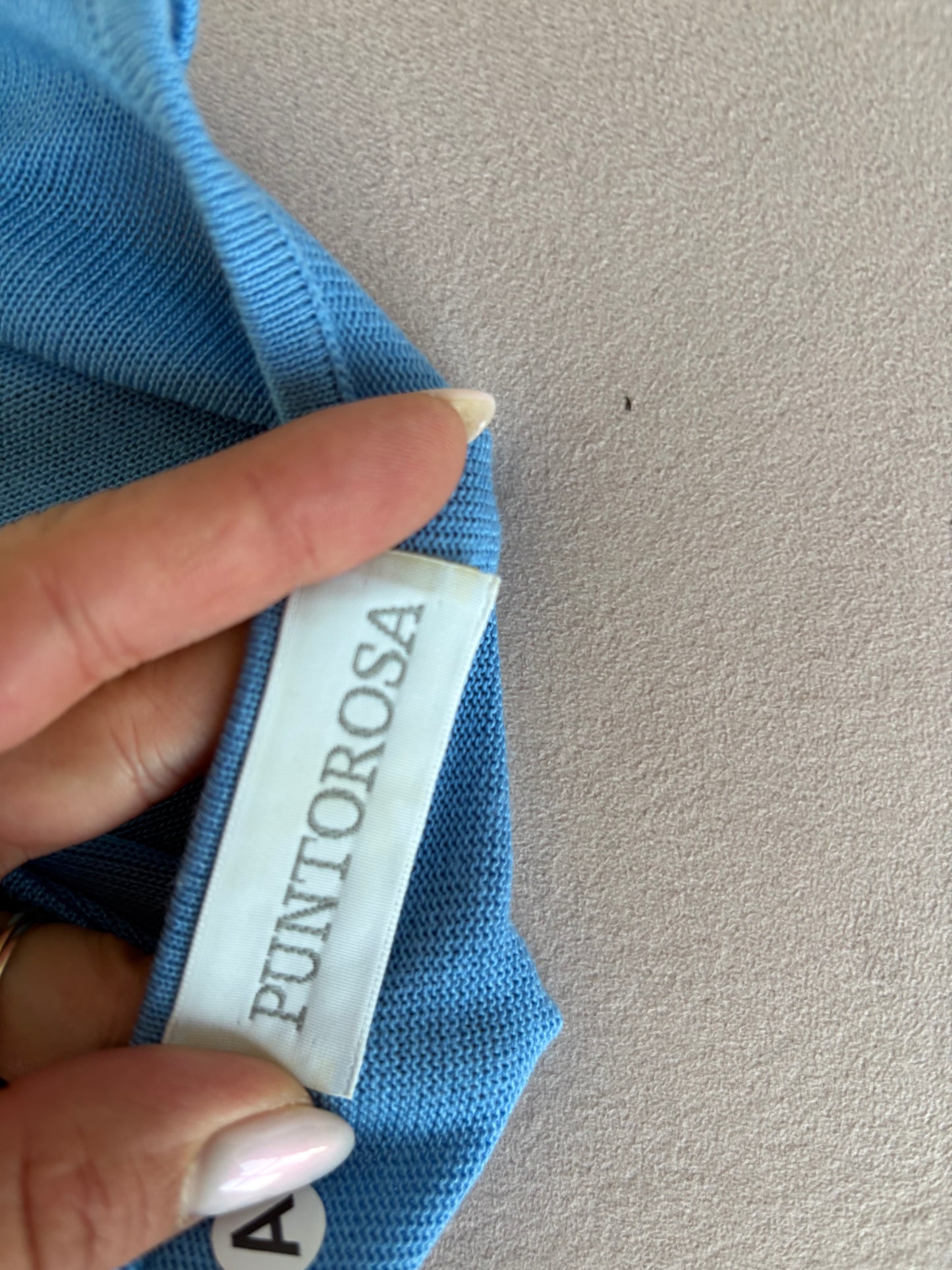Top italian albastru ciel din jerse de vară
