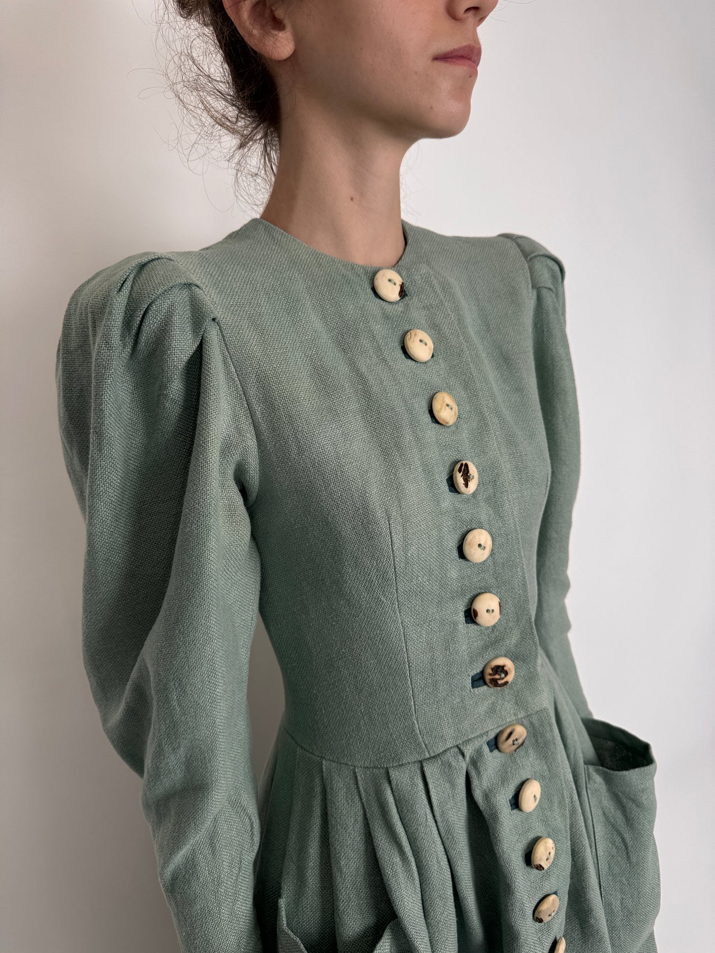 Rochie vintage superbă tea green din pânză de in