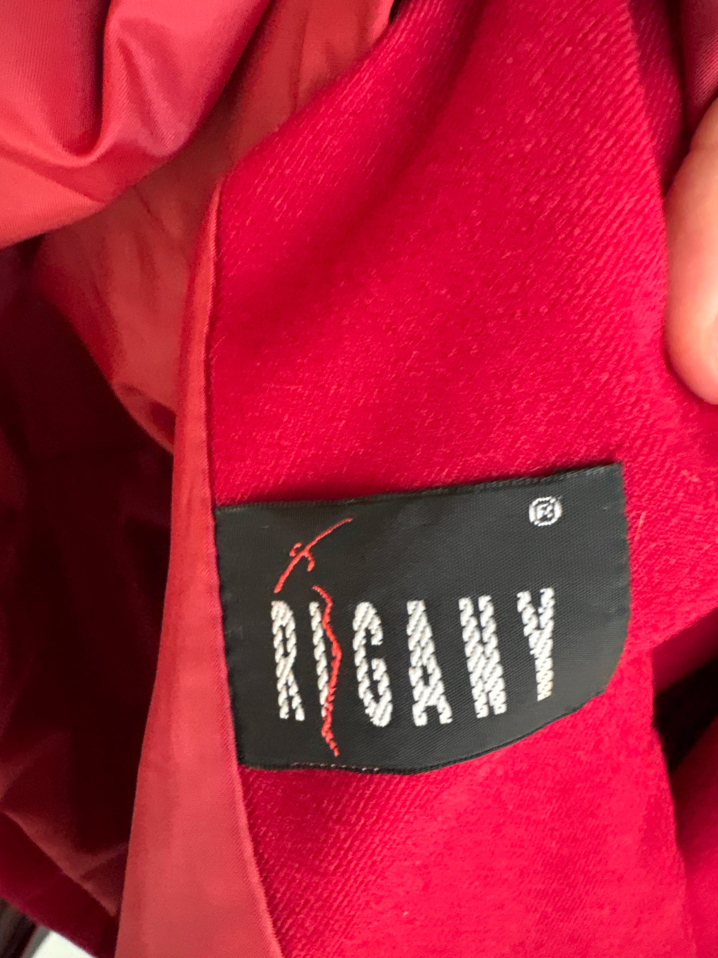 Sacou vintage cherry red în croi ușor cambrat din lana extrafina