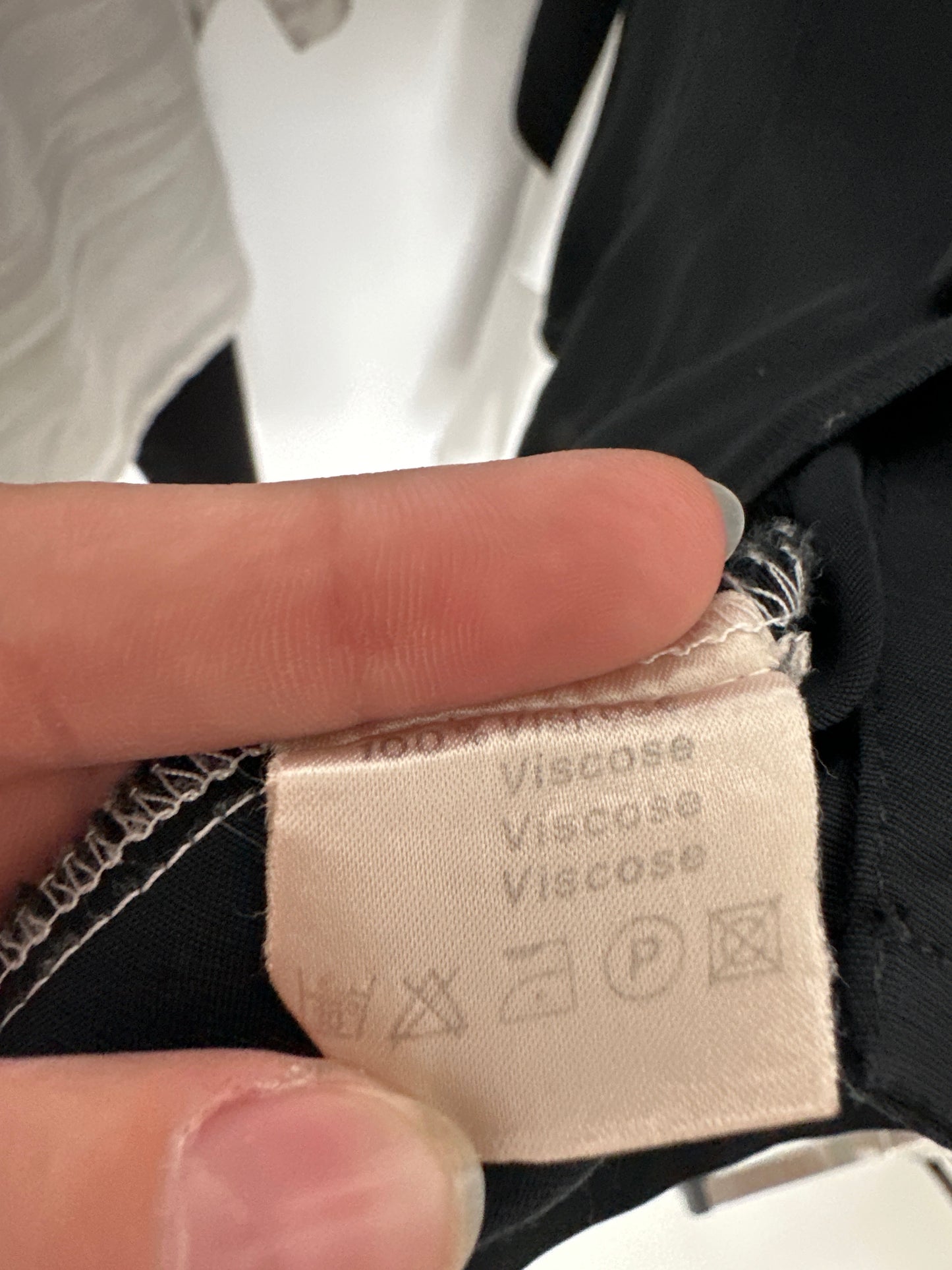 Cămașa vintage alb negru cu mâneci din organza