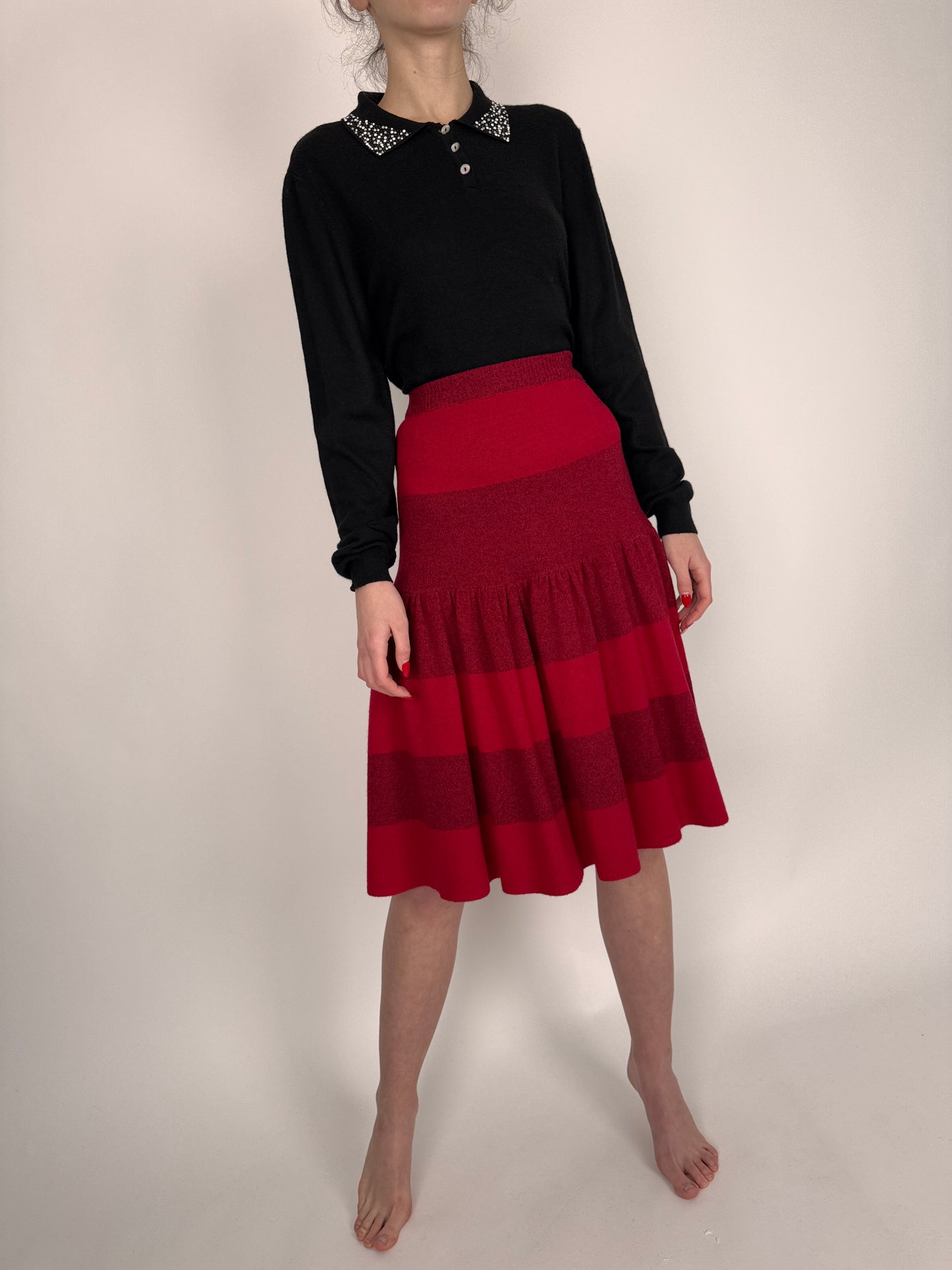 Fustă cherry red din tricot de lana extrafina cu talie ultra marcată înaltă