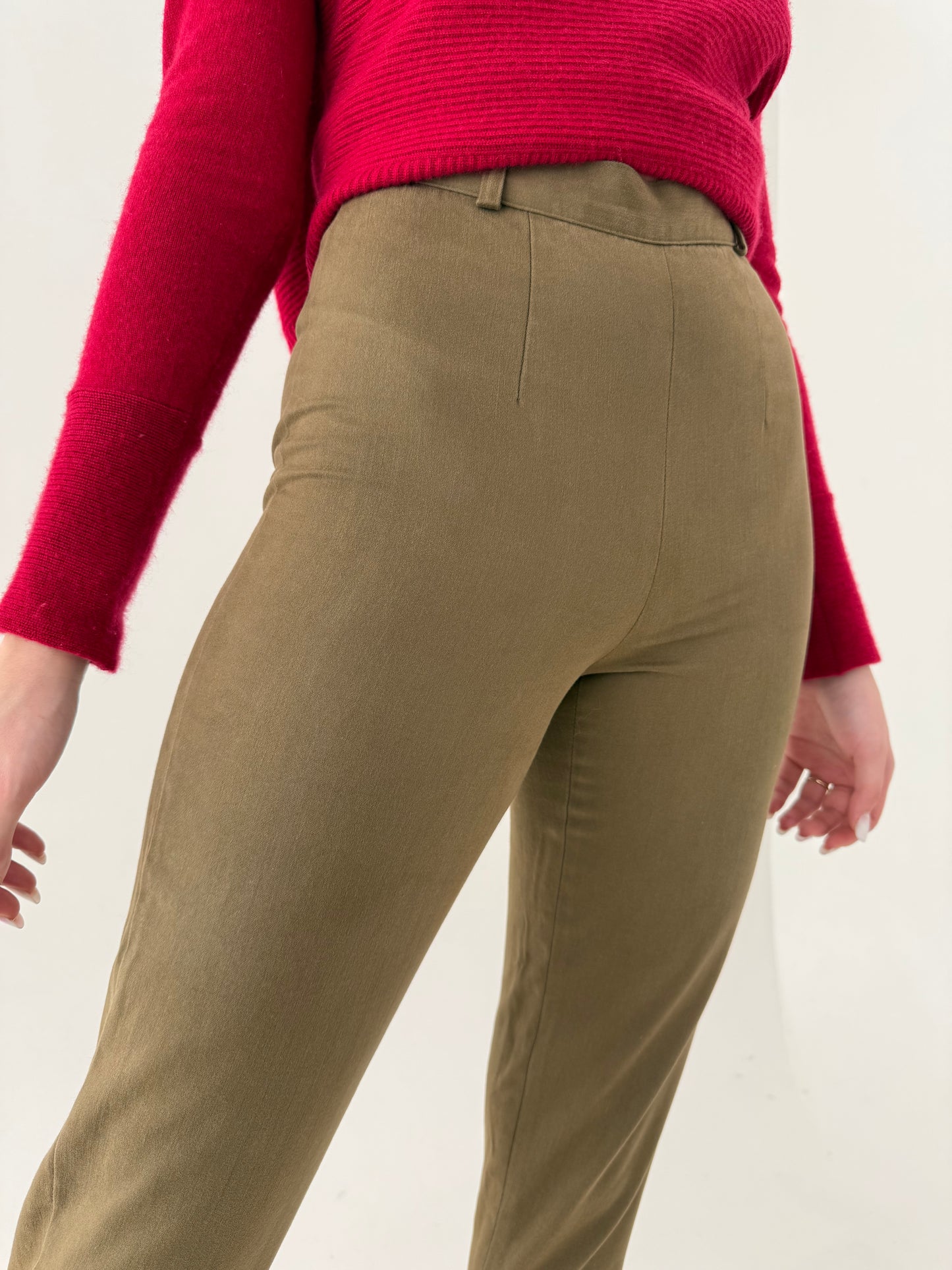 Pantaloni italienești premium light kaki din bumbac gros cu un touch de lana extrafina