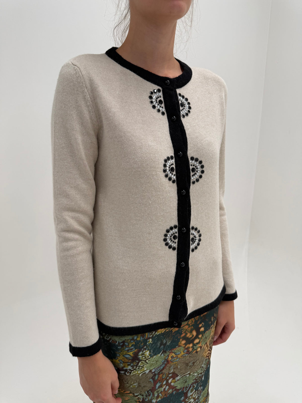 Cardigan italian în stil Chanel light camel din lana cu cașmir și vascoza