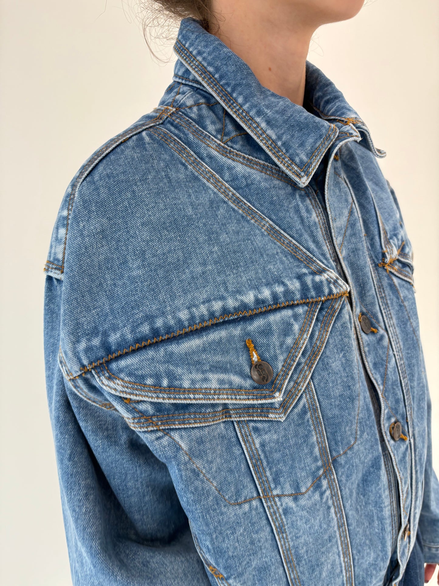 Geacă old vintage din jeans structurat anii 80