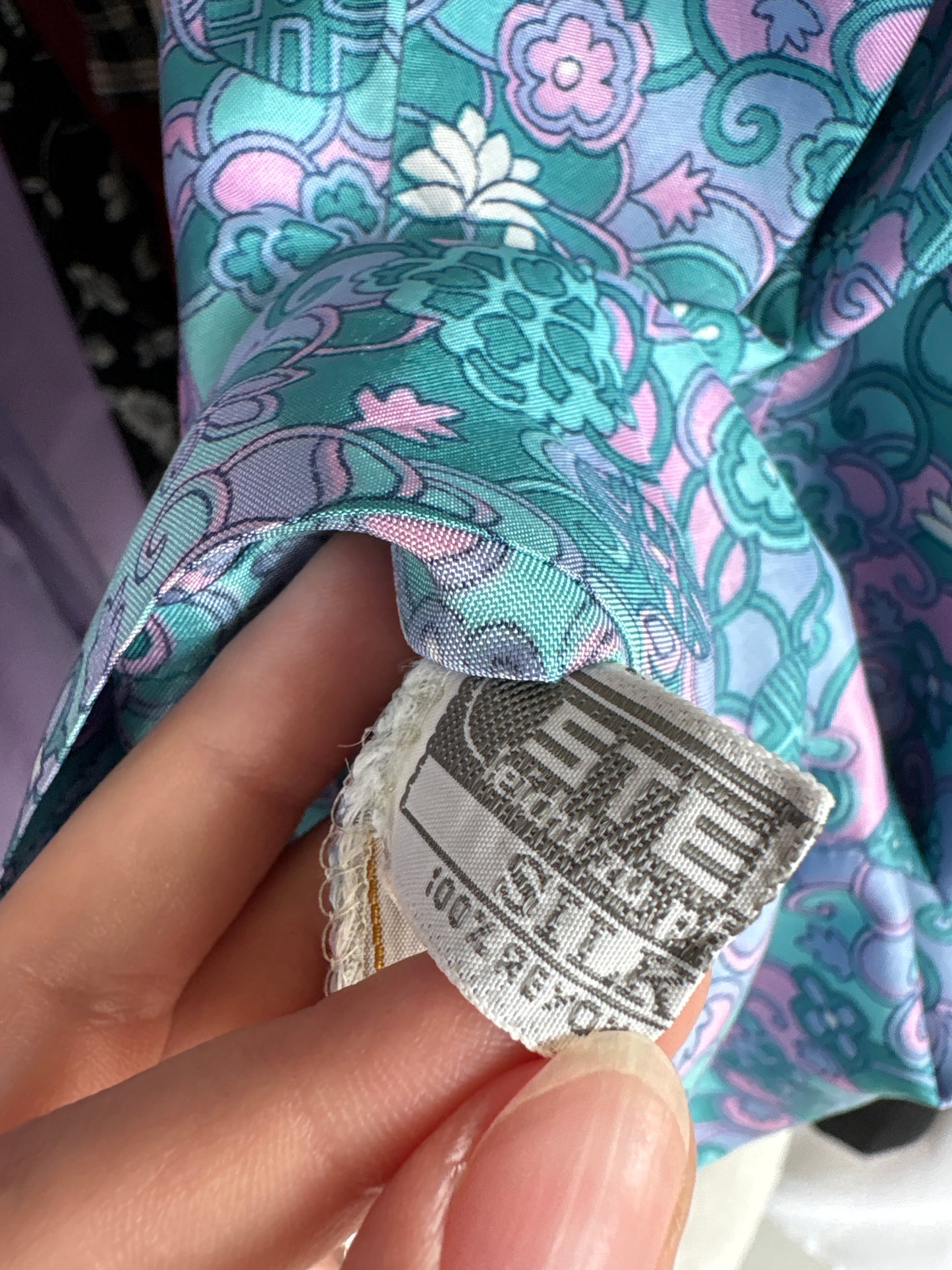Cămașa vintage în culori superbe din material premium foarte ușor satinat