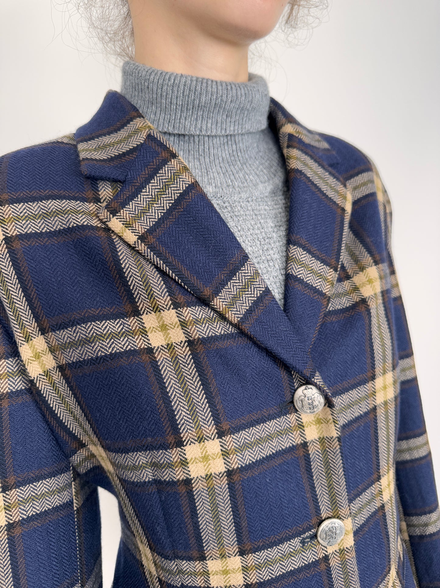 Sacou din Tartan de lana pura certificată în carouri camel pe Navy