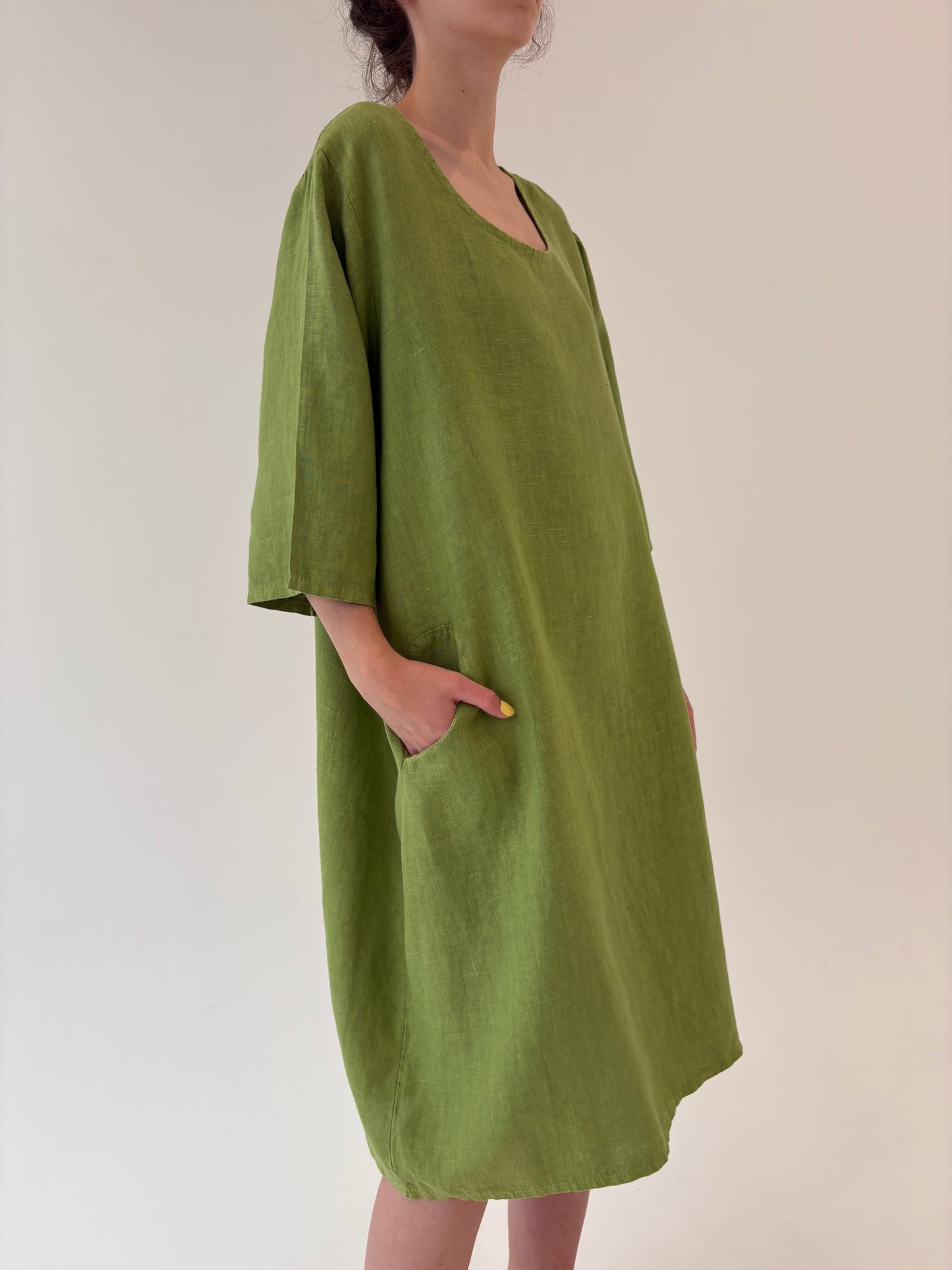 Rochie seaweed green italiană din în premium în croi minimalist