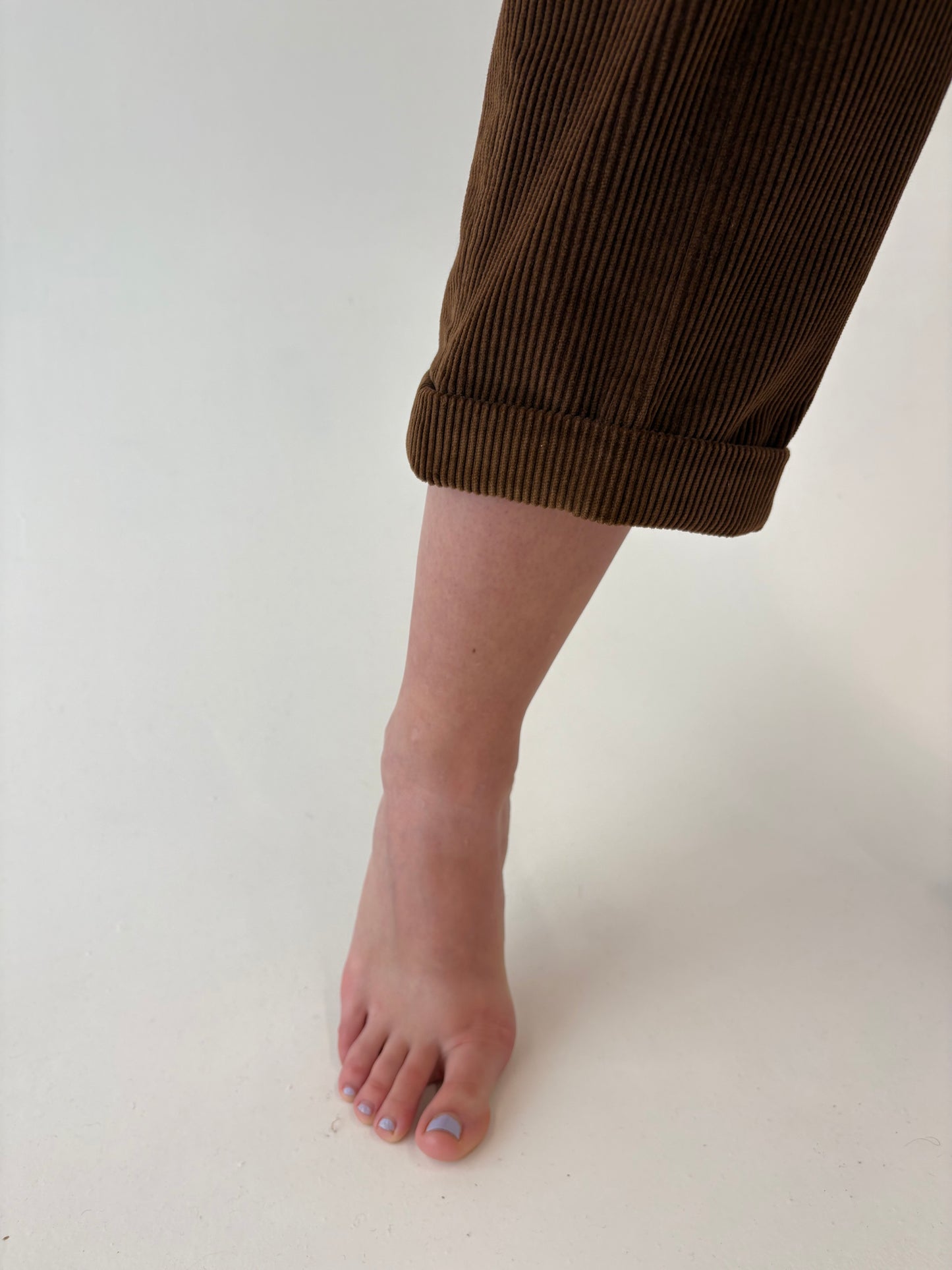 Pantaloni Alta Moda ultra luxury din corduroy Zegna