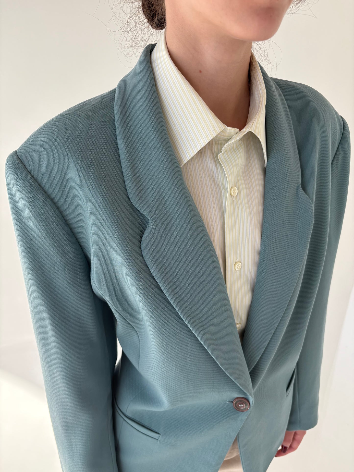 Sacou super premium italian ușor cambrat baby blue din lana excepțională