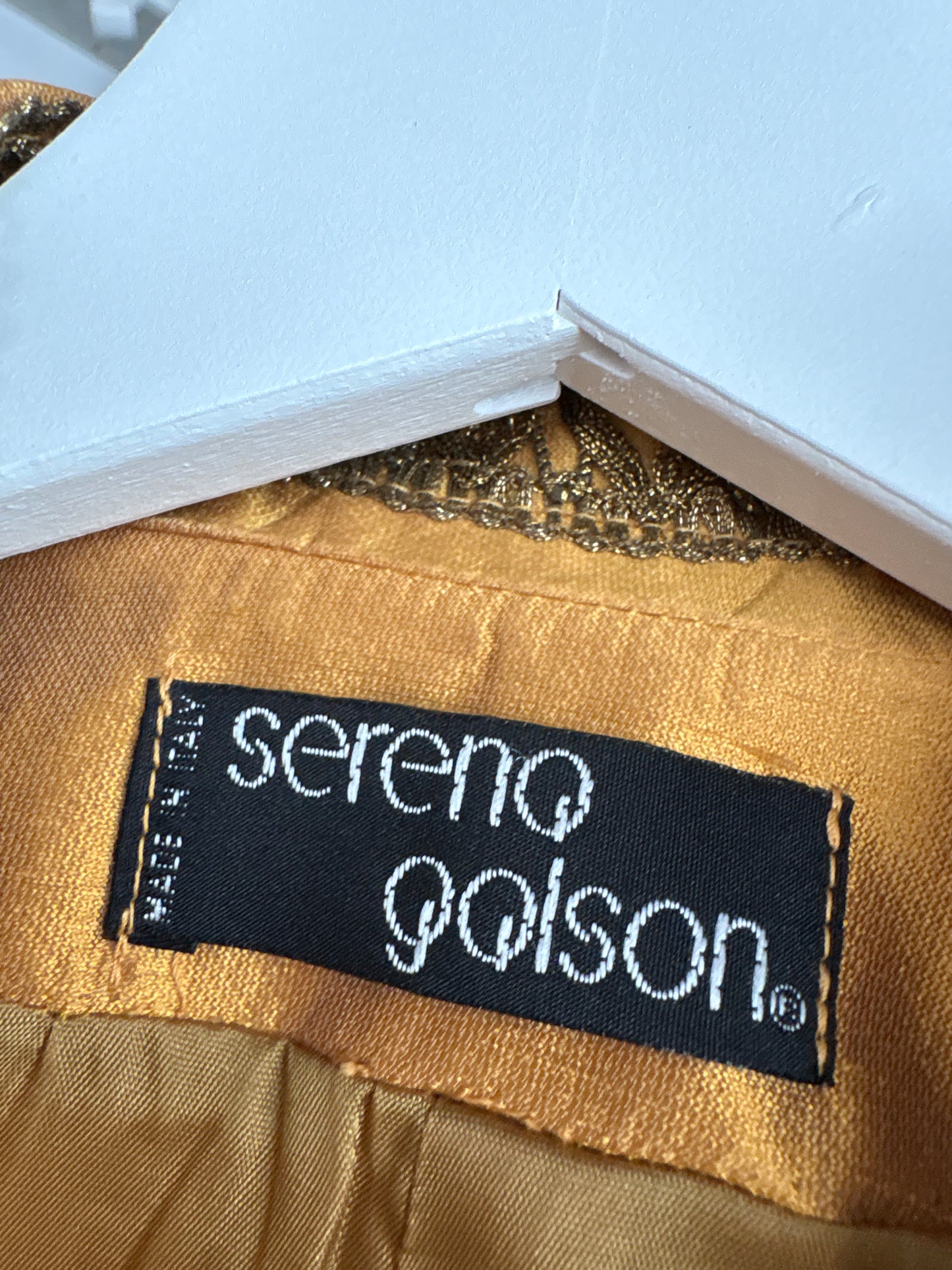 Sacou italian de designer soft gold din mătase naturală dupioni in croi clasic