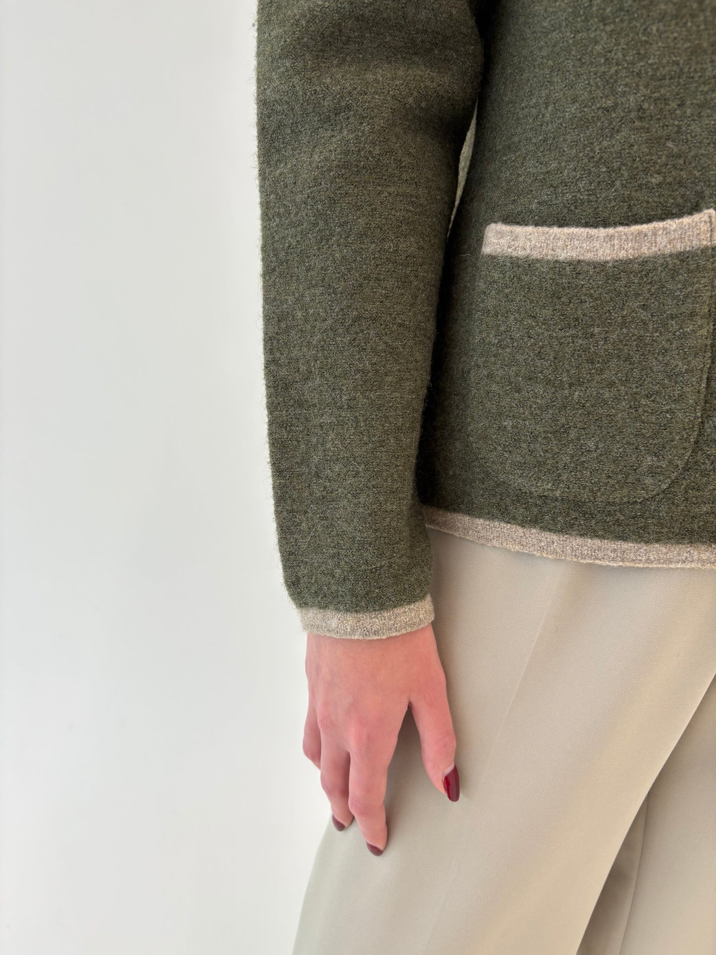 Jacheta Stefanel Sage green din boiled wool în croi super în trend