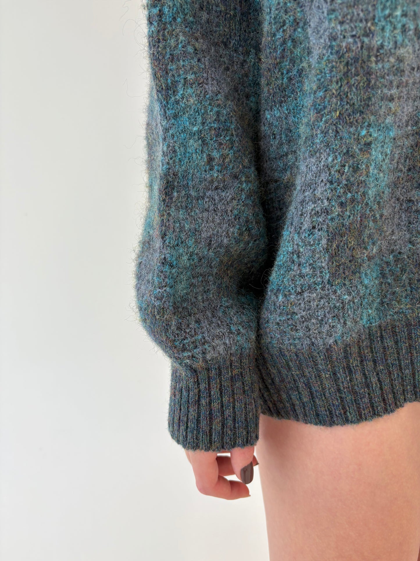 Pulover vintage italian în croi lejer din baby mohair gros excepțional
