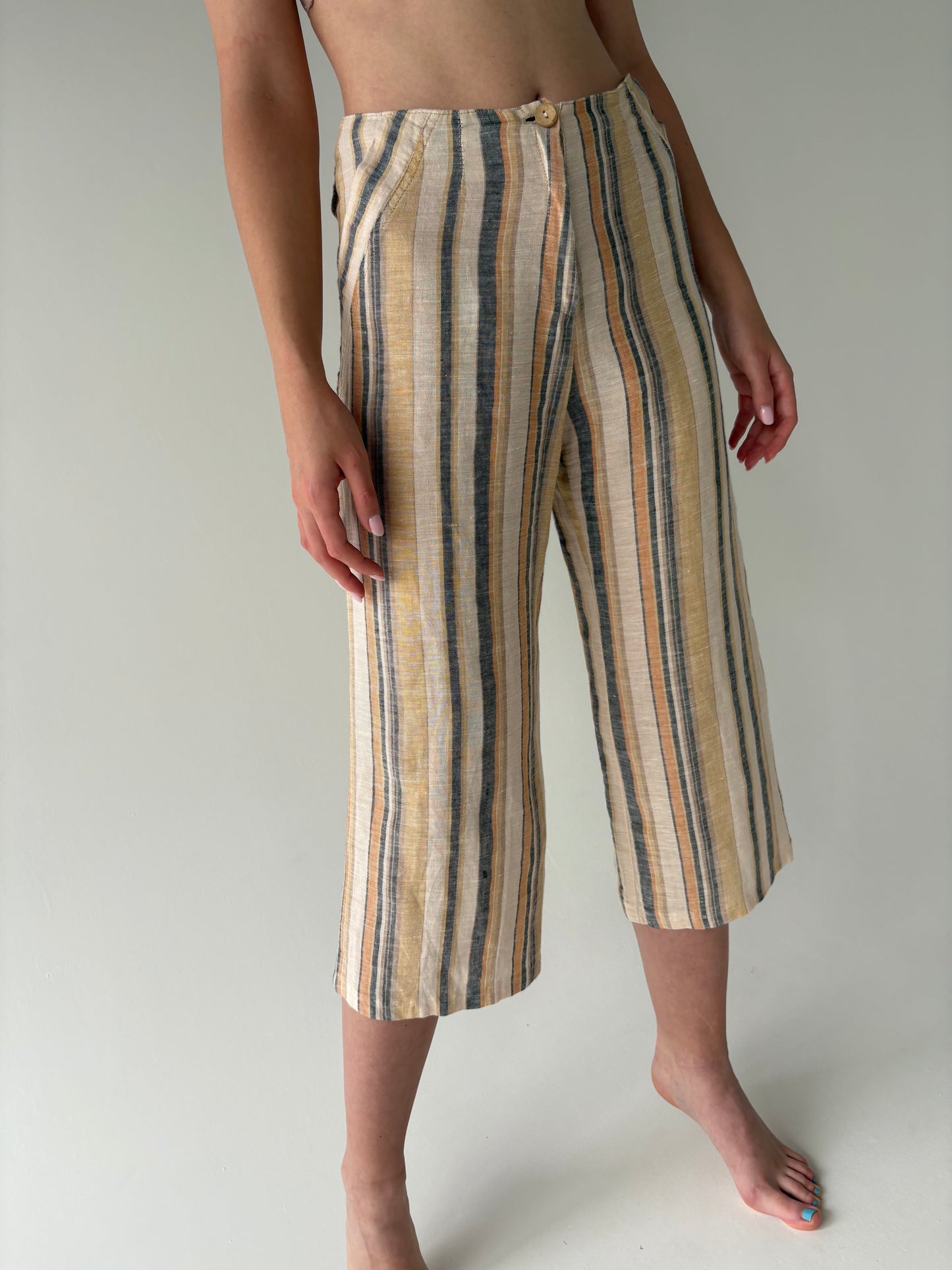 Pantaloni capri made in Italy din in