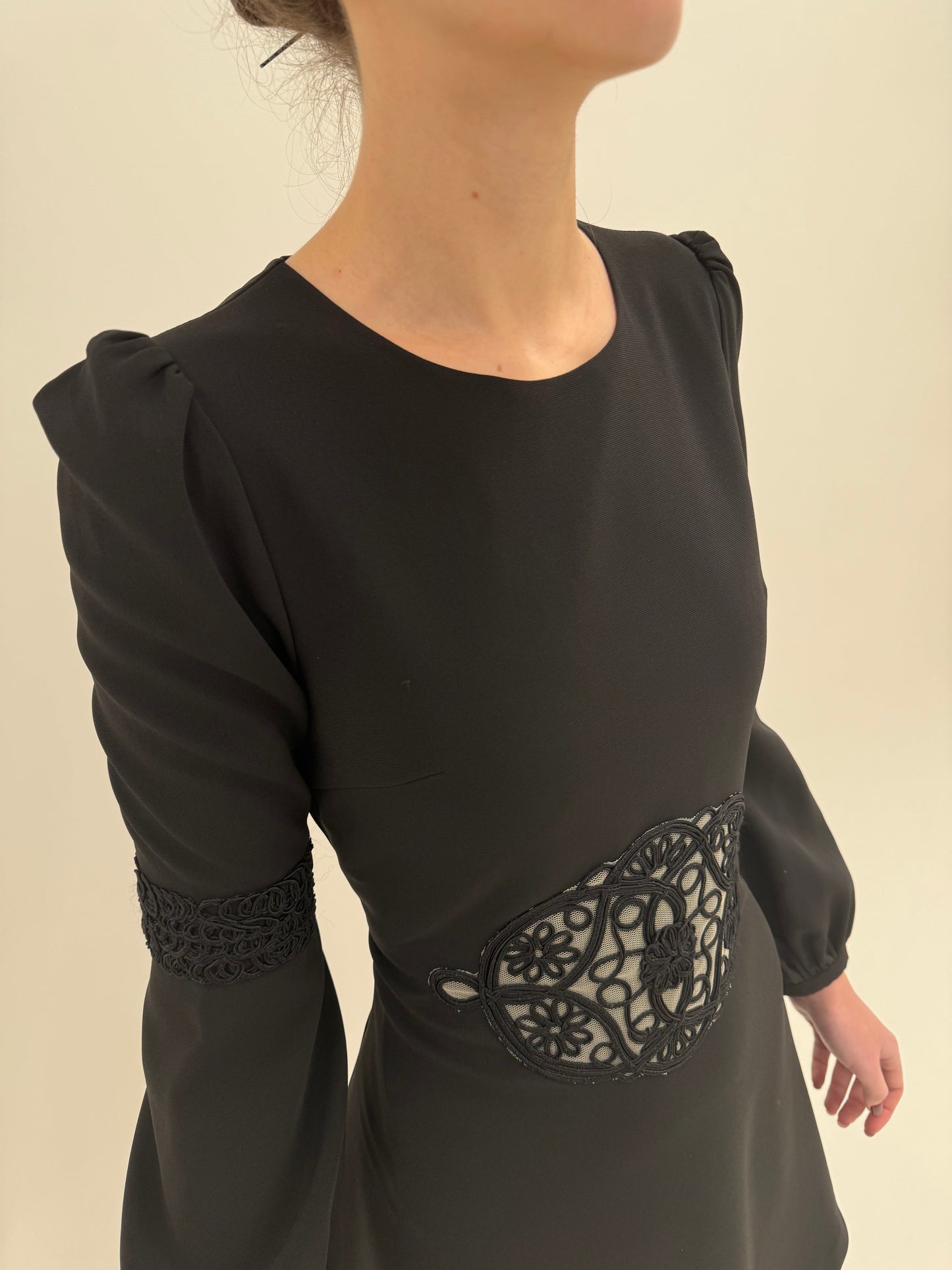 LBD Valentino NOUĂ cu eticheta din Georgette cu talie decorată