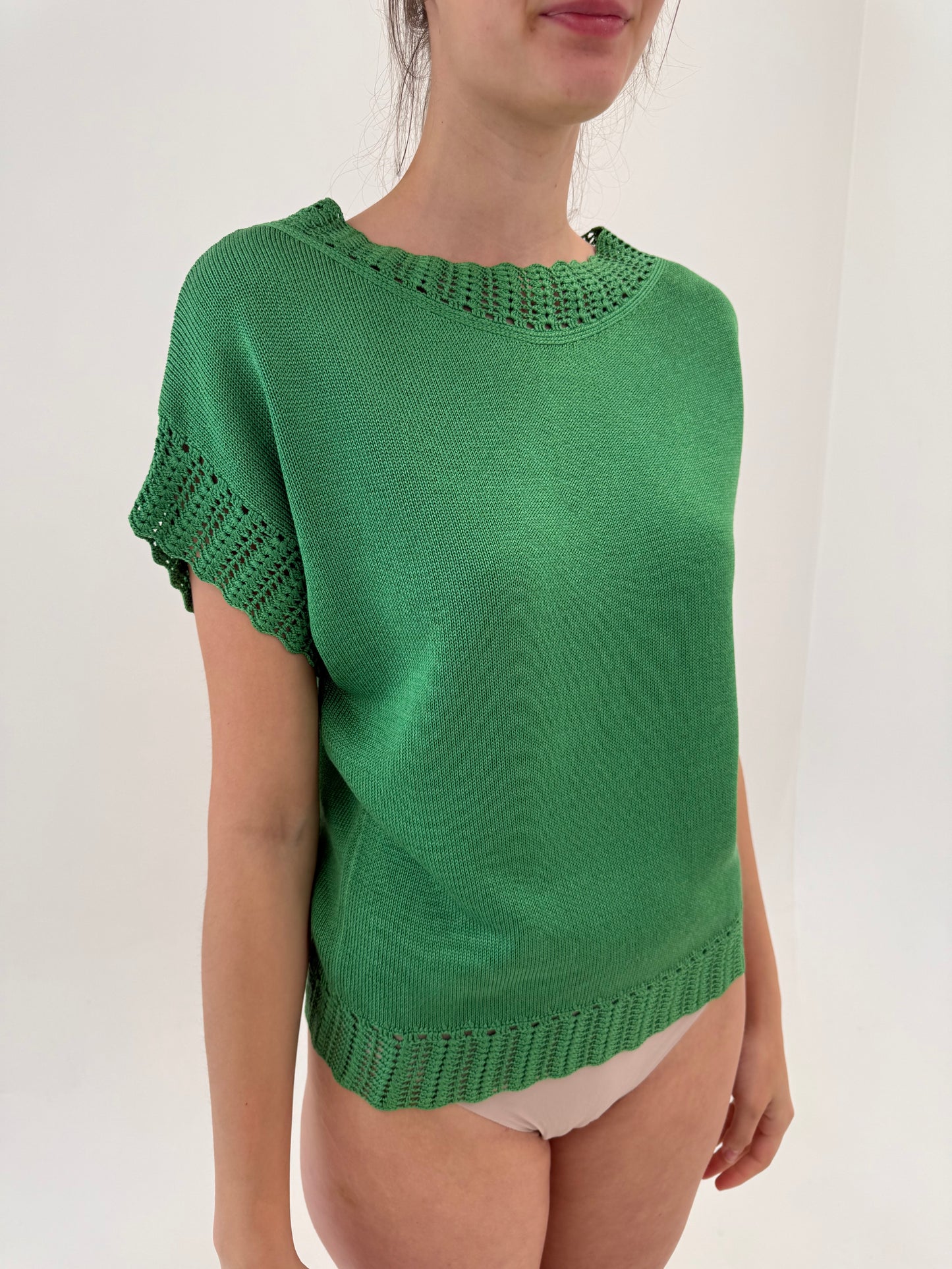 Top verde smarald în croi lejer din jerse de bumbac de vară
