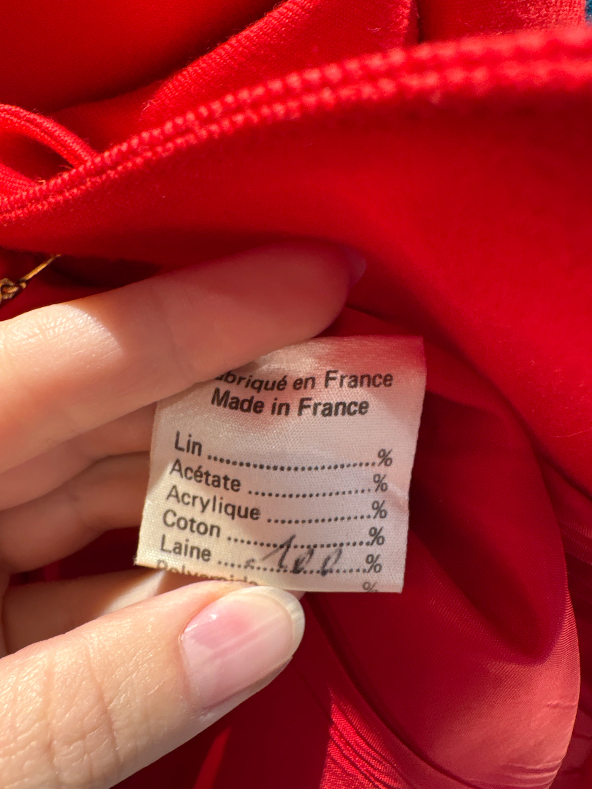 Sacou vintage din lana extrafina cu închidere metalică aurie bijuterie