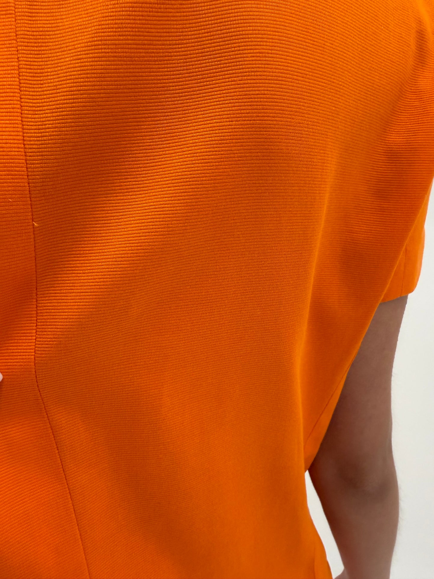 Rochie Max Mara din in excepțional în croi clasic electric orange