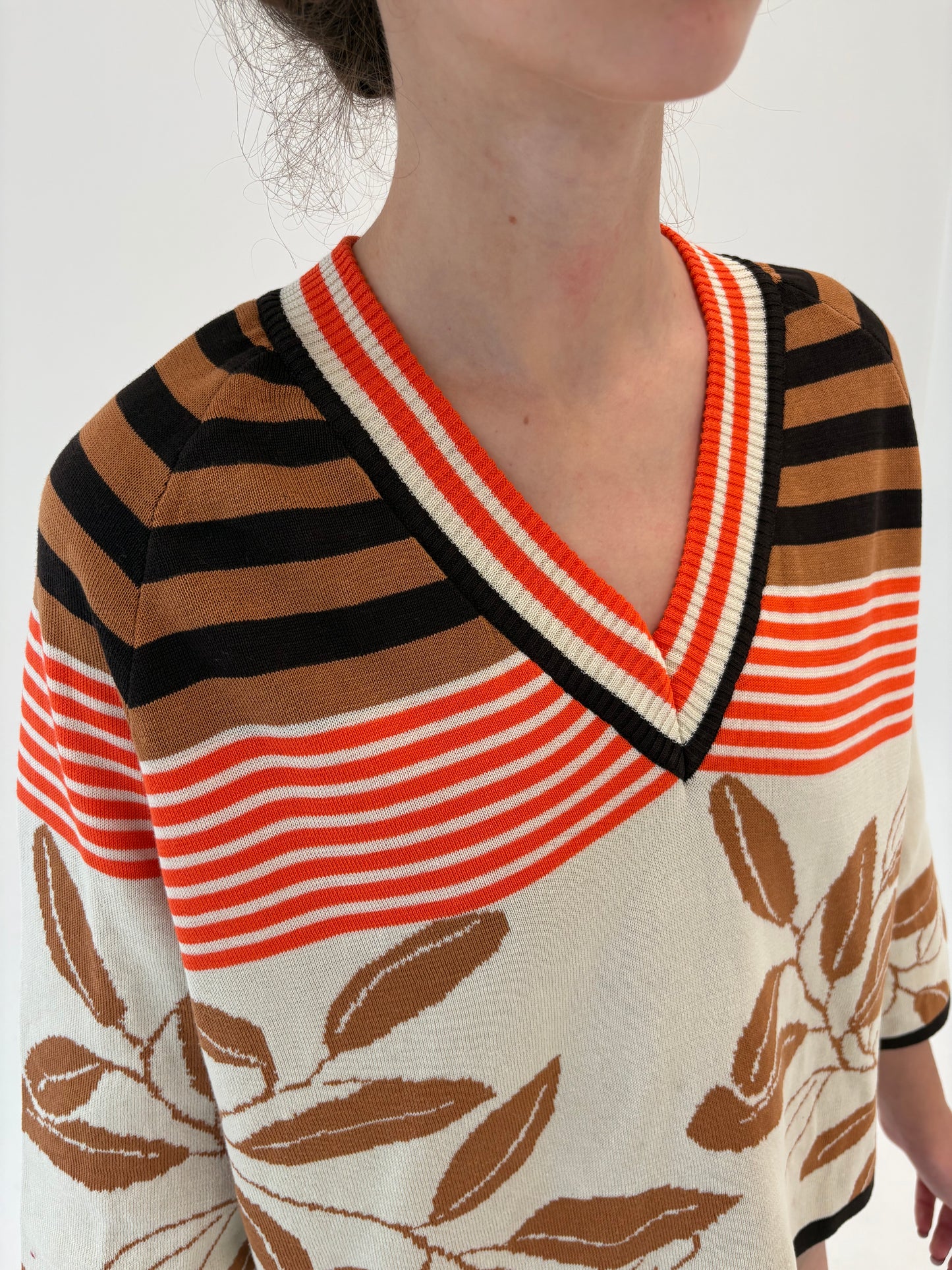 Top super premium cu print maximalist din tricot de gramaj mare