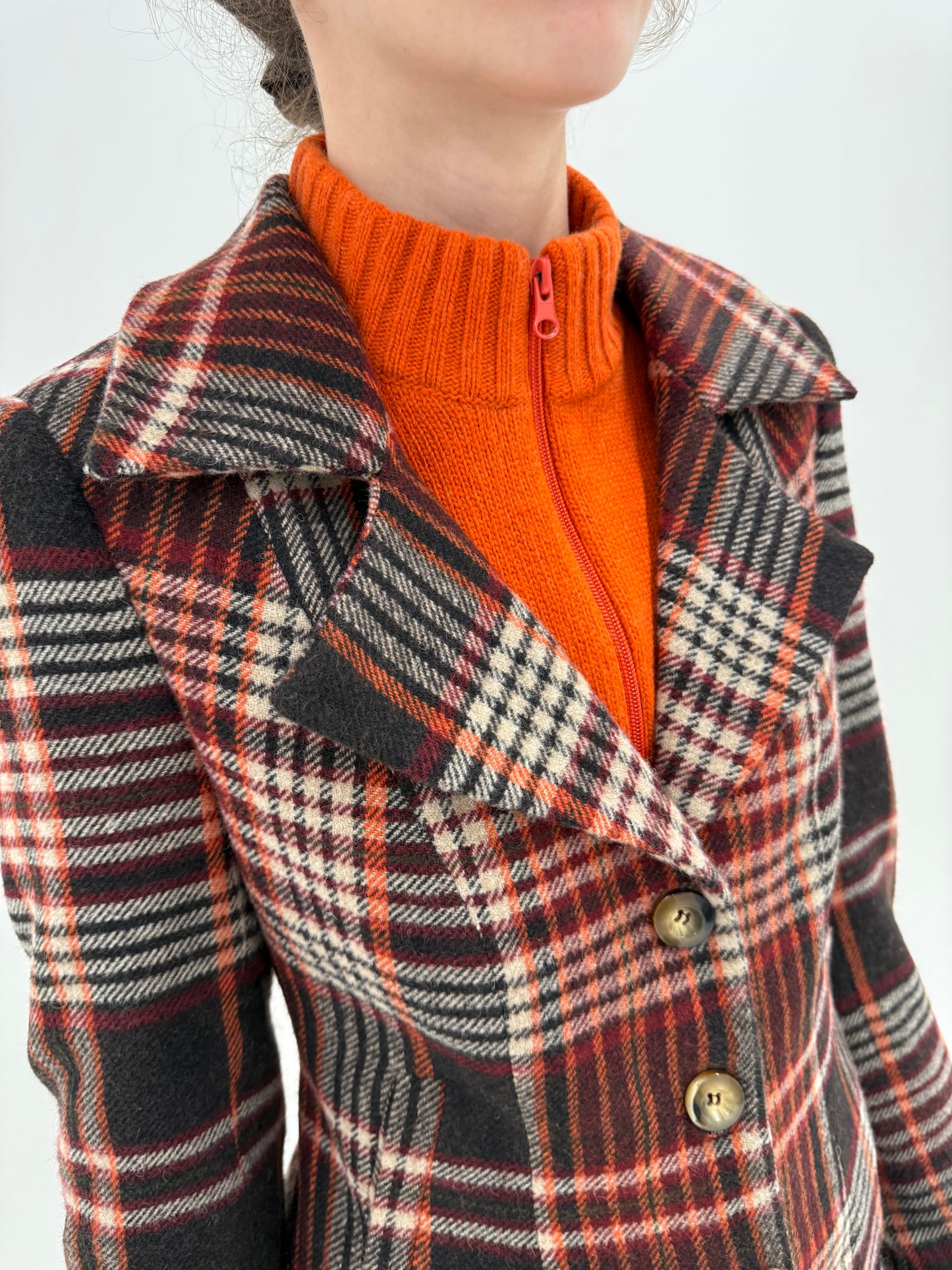 Sacou de brand luxury Madeleine din Tartan plin de lana extrafina