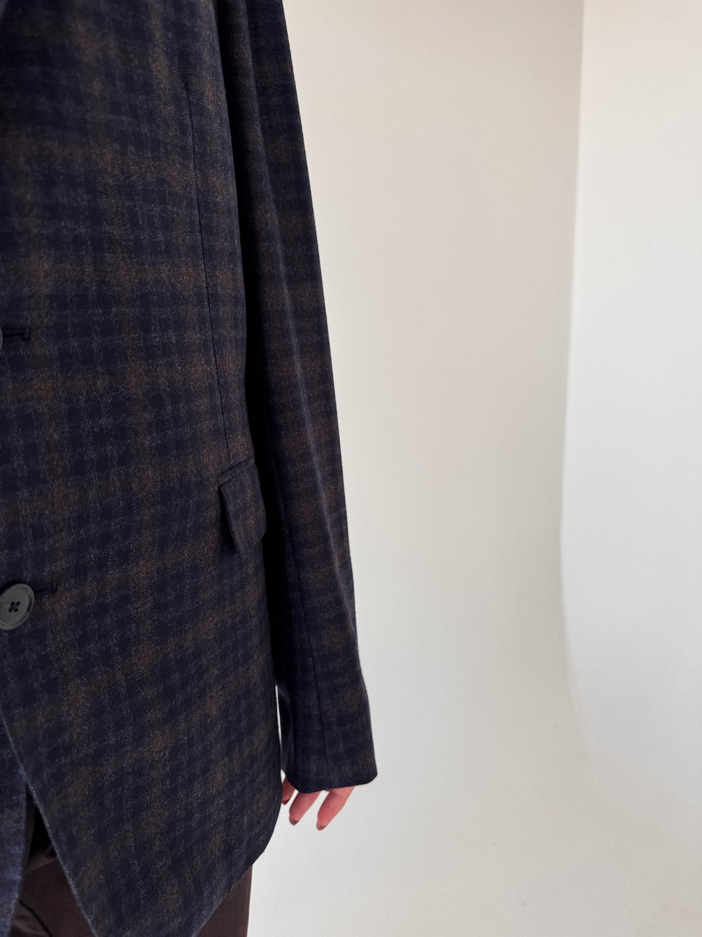 Sacou italian în carouri Navy cu chocolate brown din lana super 110’s
