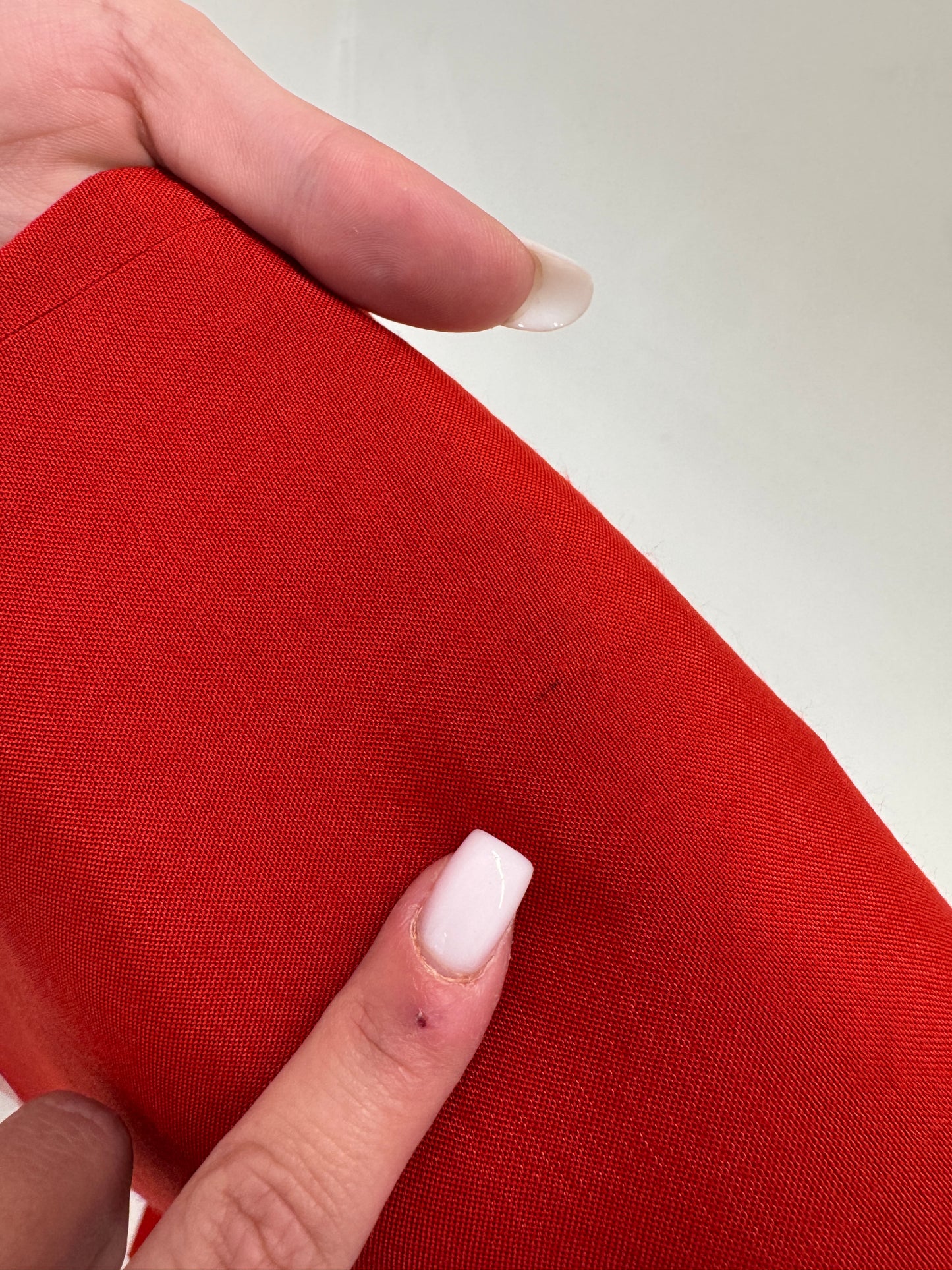 Pantaloni italienești premium brick red din pânză ușor satinata