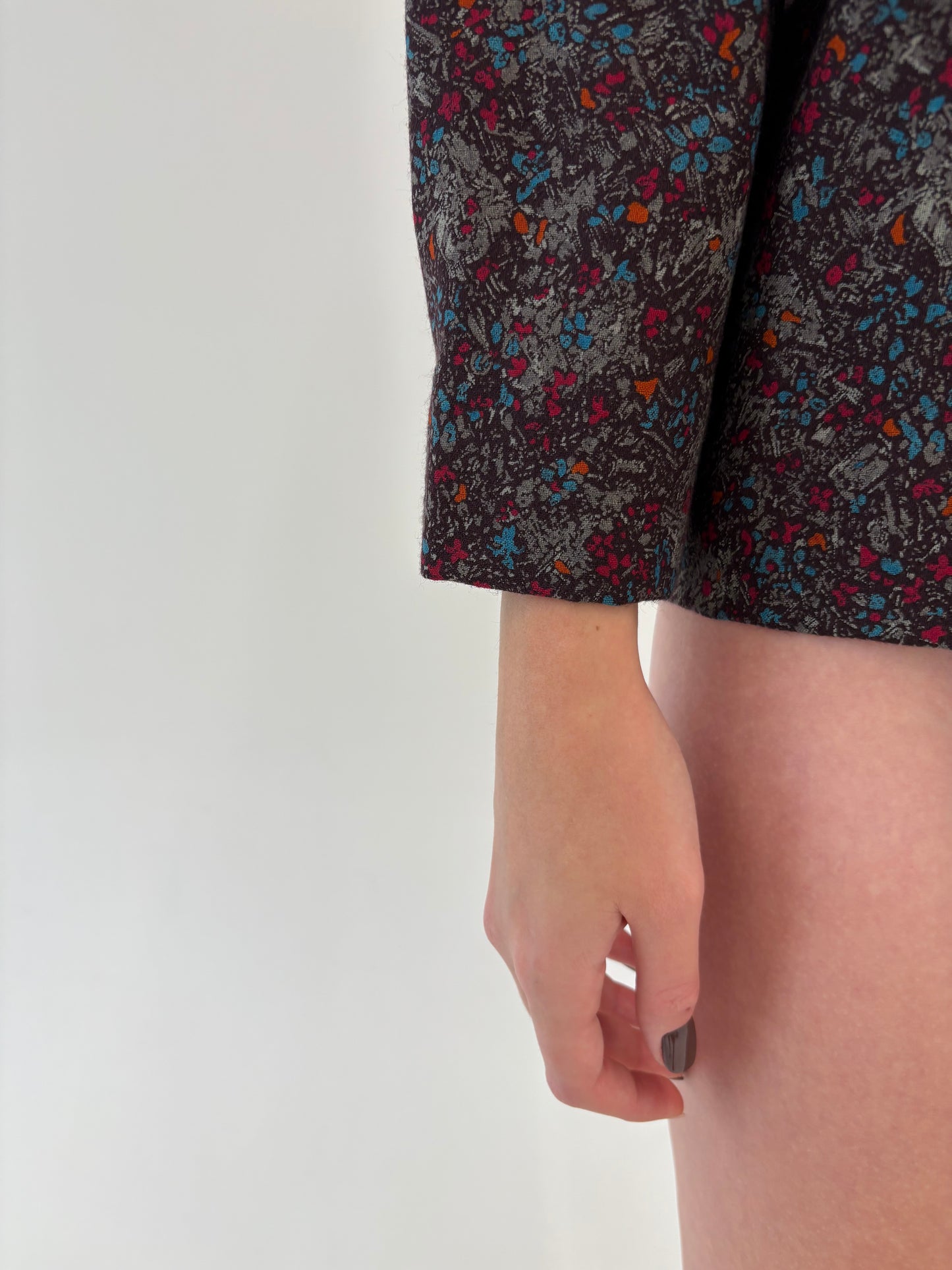 Deux piece vintage din lana extrafina cu print delicat în culori superbe
