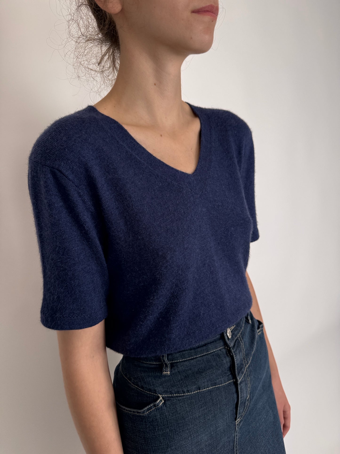 Top dark Navy în anchior din lana extrafina subțire