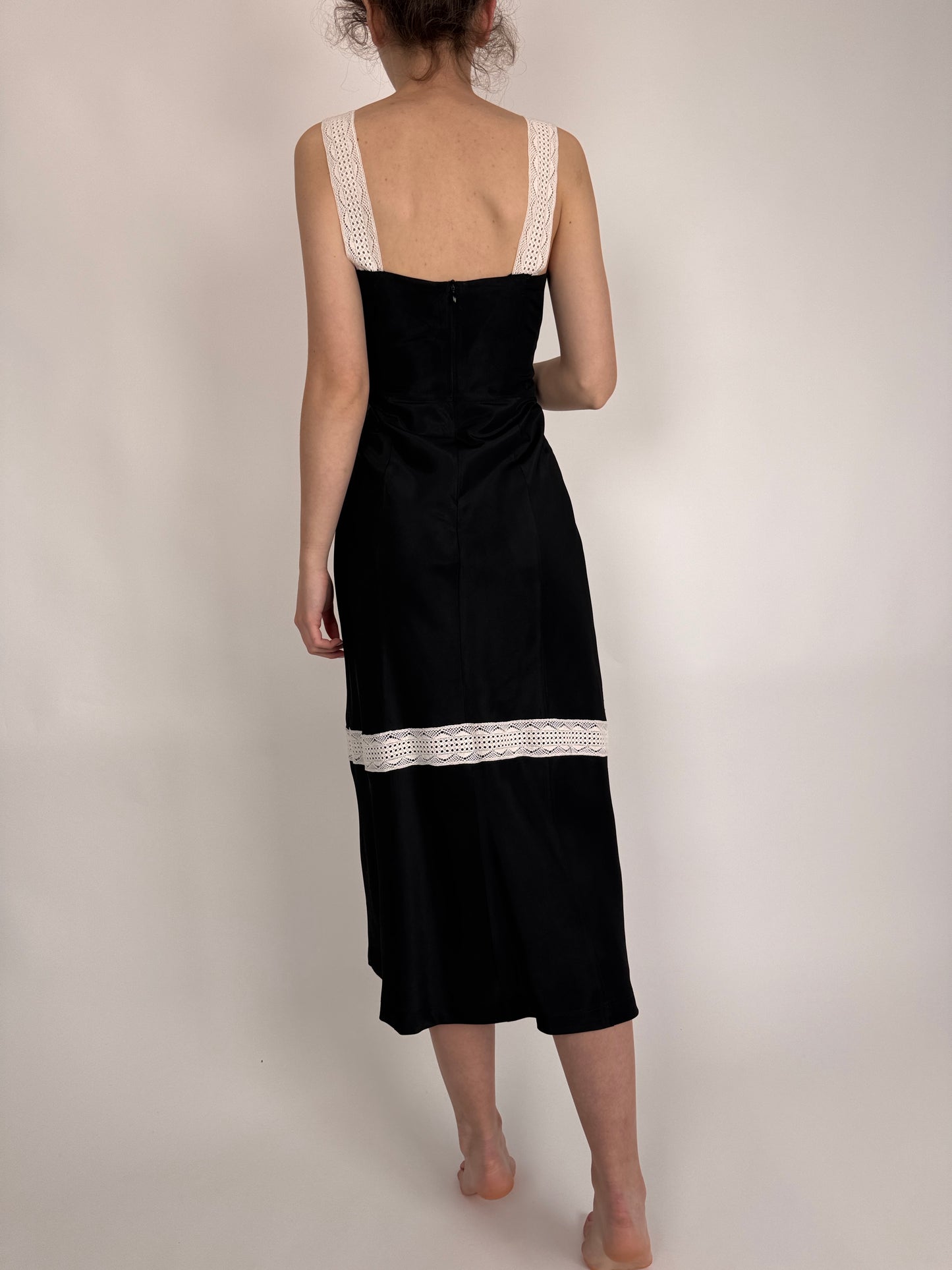 LBD vintage italian cu inserții din dantelă macrame