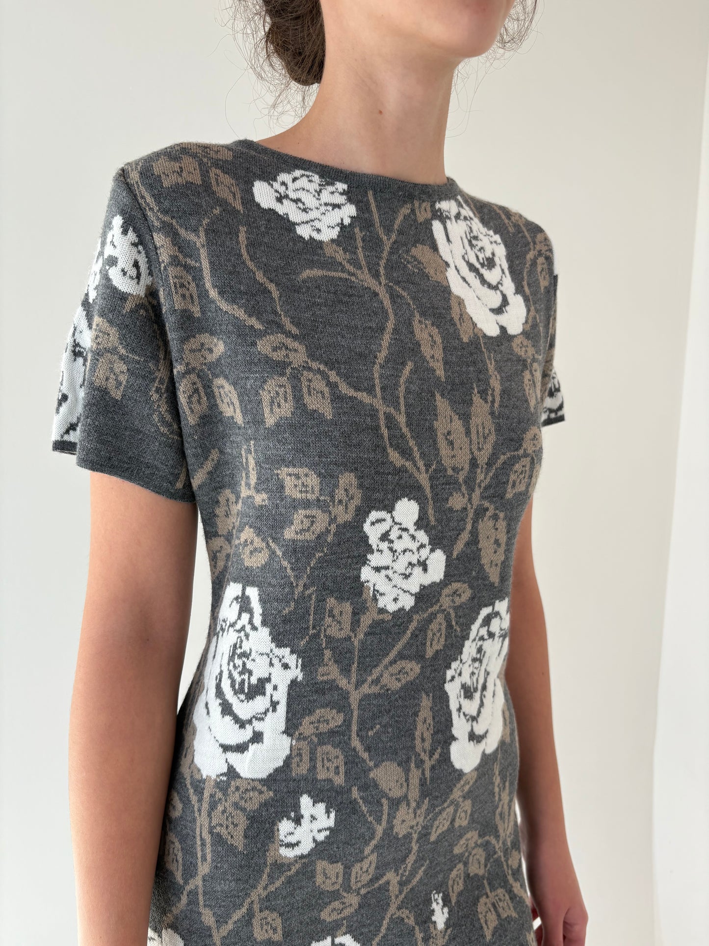 Rochie din jerse excepțional de gramaj mare din lana merino extrafina