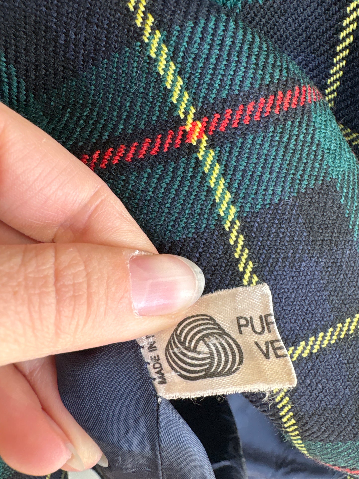 Sacou italian din Tartan gros de lana pura certificată ușor cambrat