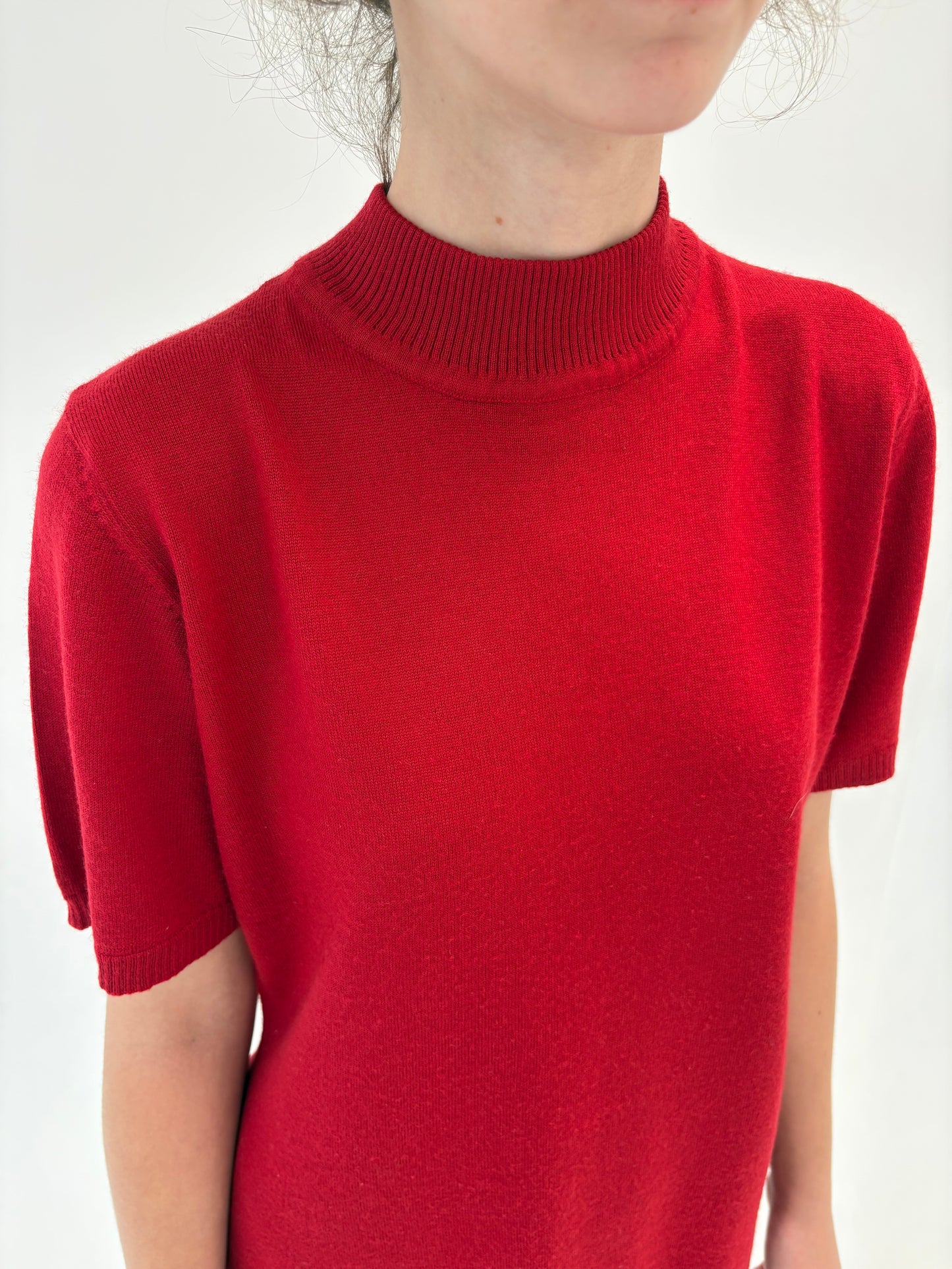 Maleta cherry red din lana extrafina de gramaj mare