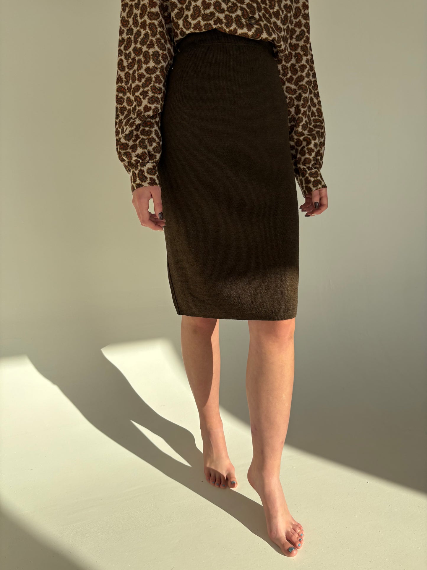 Fustă chocolate brown din jerse de lana merino extrafina de gramaj mare