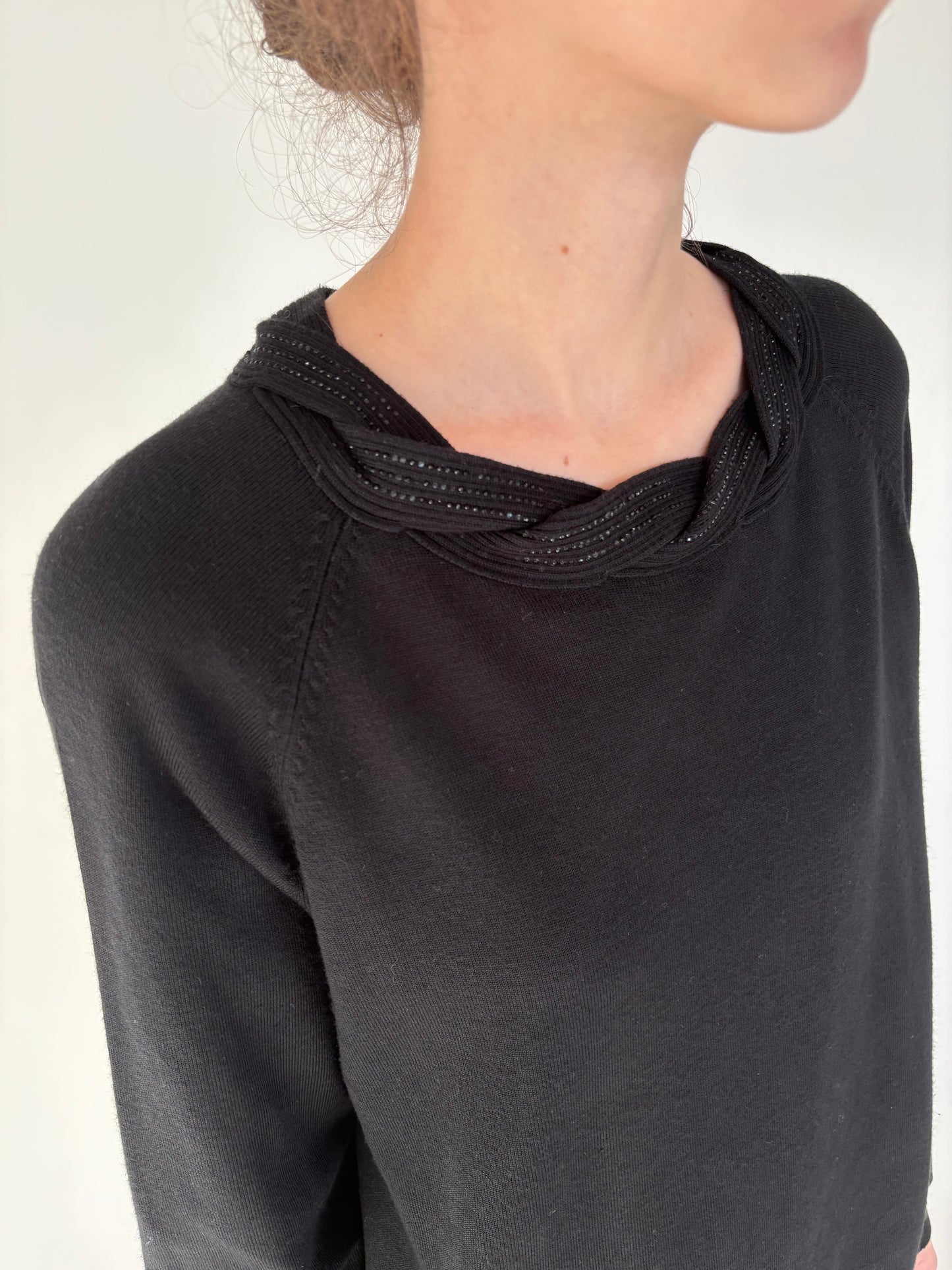 Pulover negru elegant din bumbac de gramaj mare